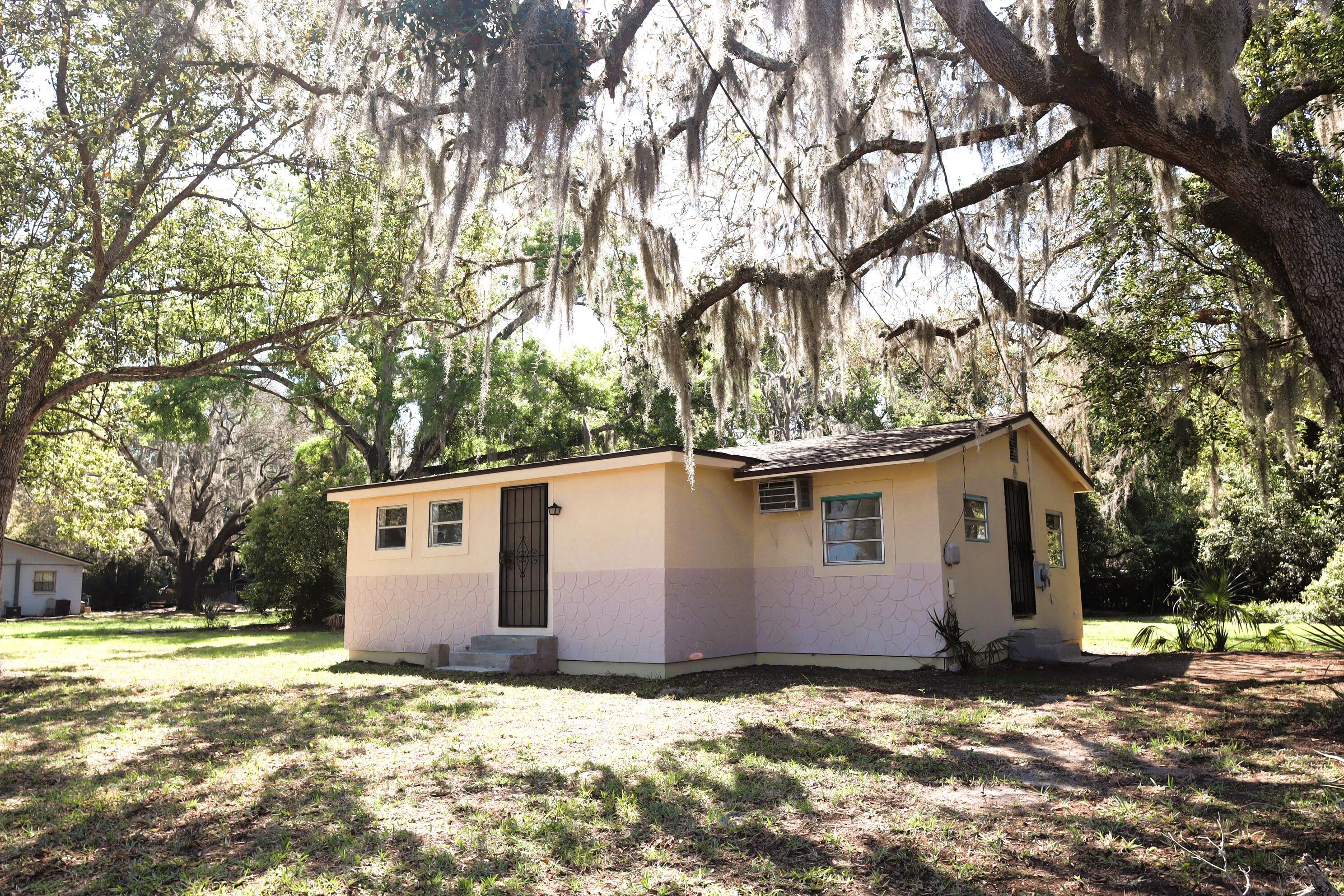 ROSENWALD GARDENS - Residential
