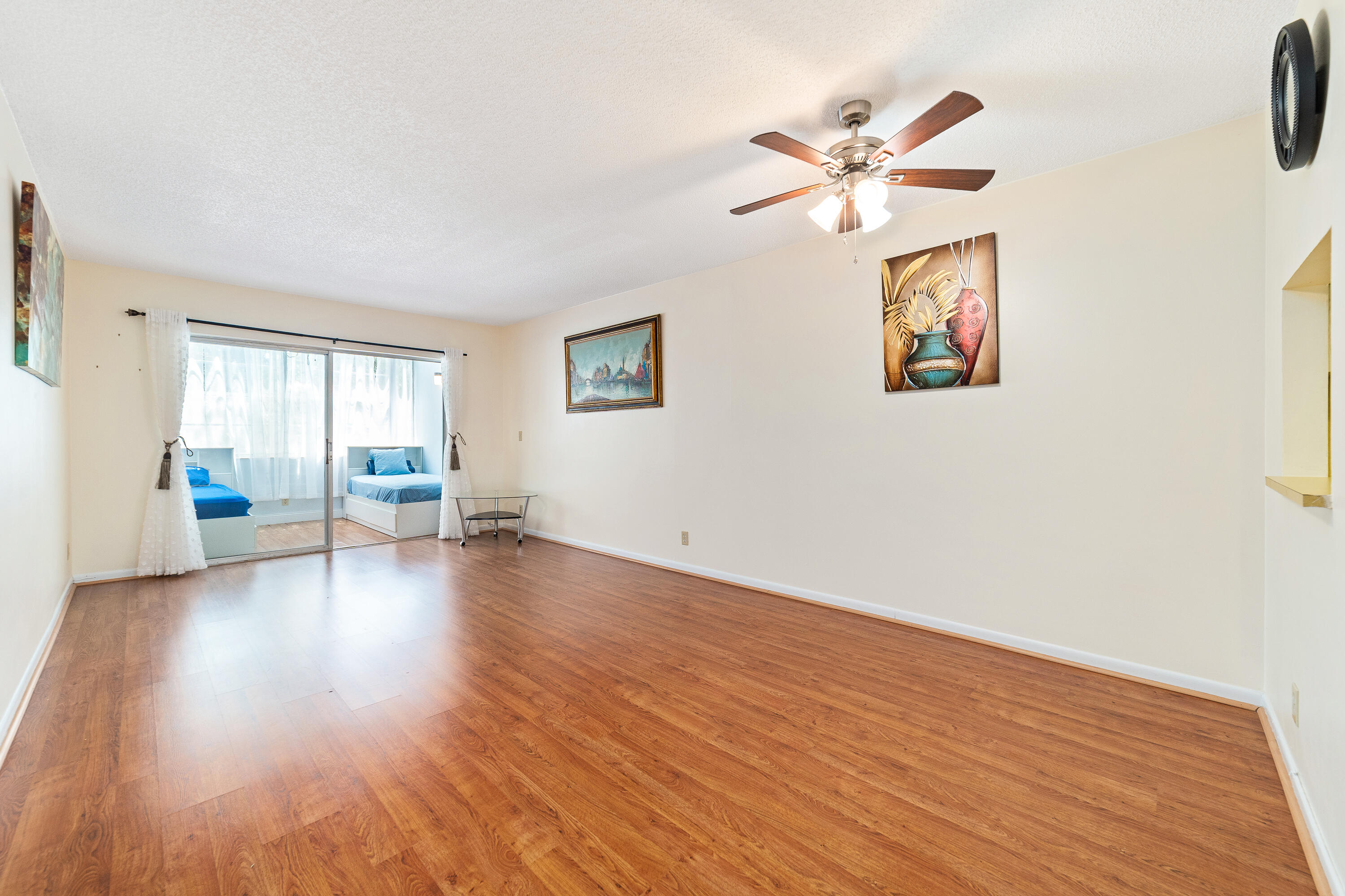 HOLIDAY SPRINGS VILLAGE 1 CONDO - Residential