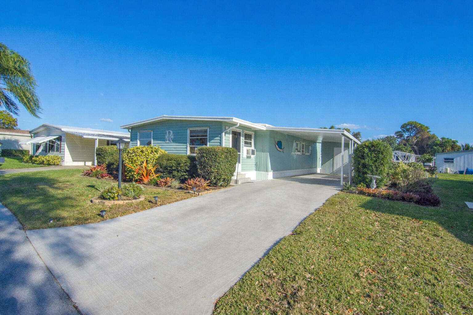 Pinelake Village - Residential