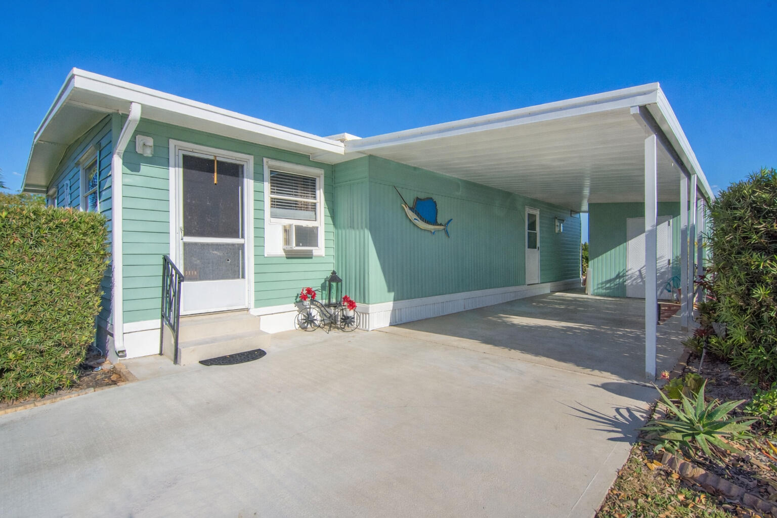 Pinelake Village - Residential