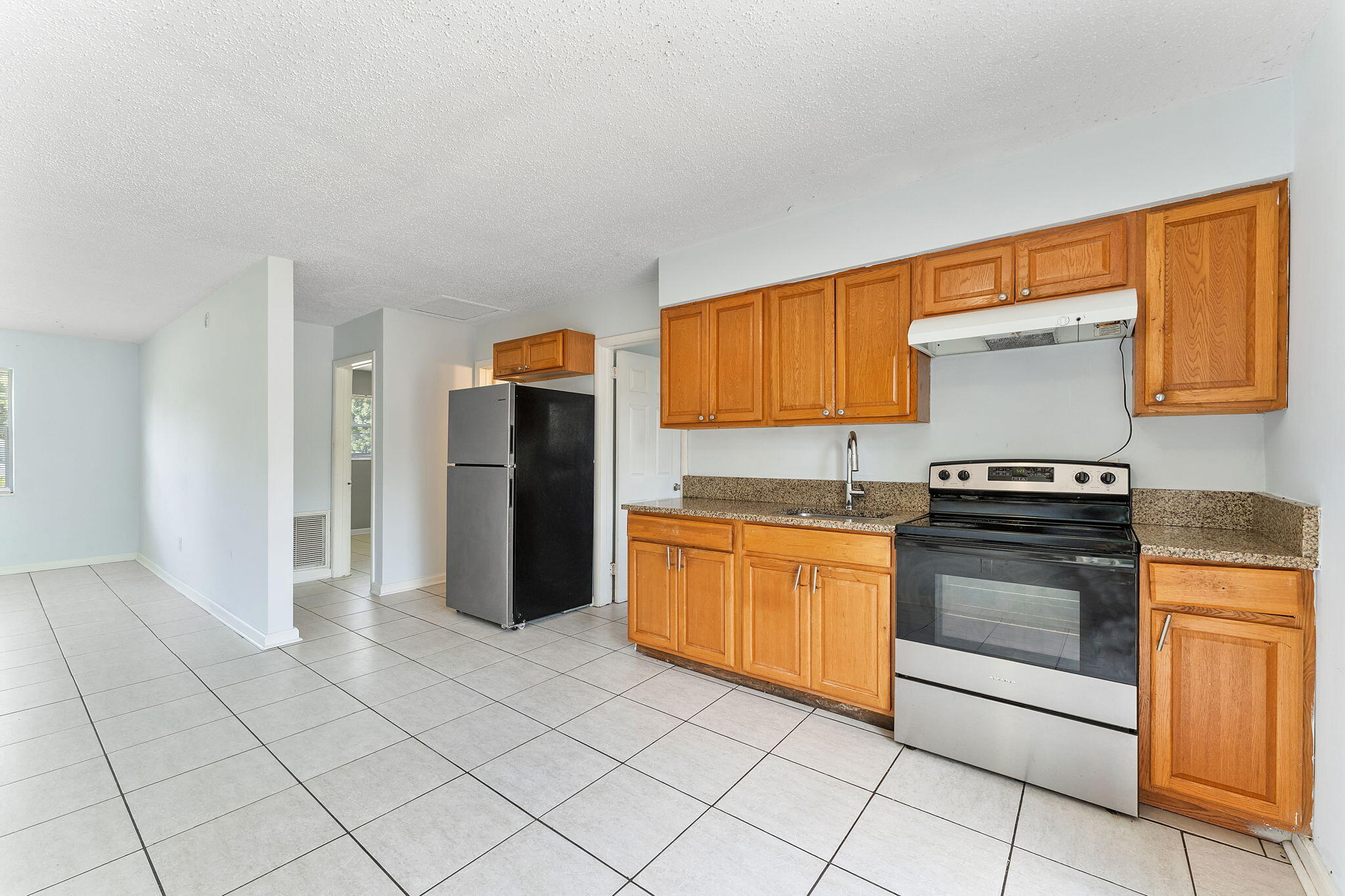 PALM BEACH FARMS CO 7 - Residential Income