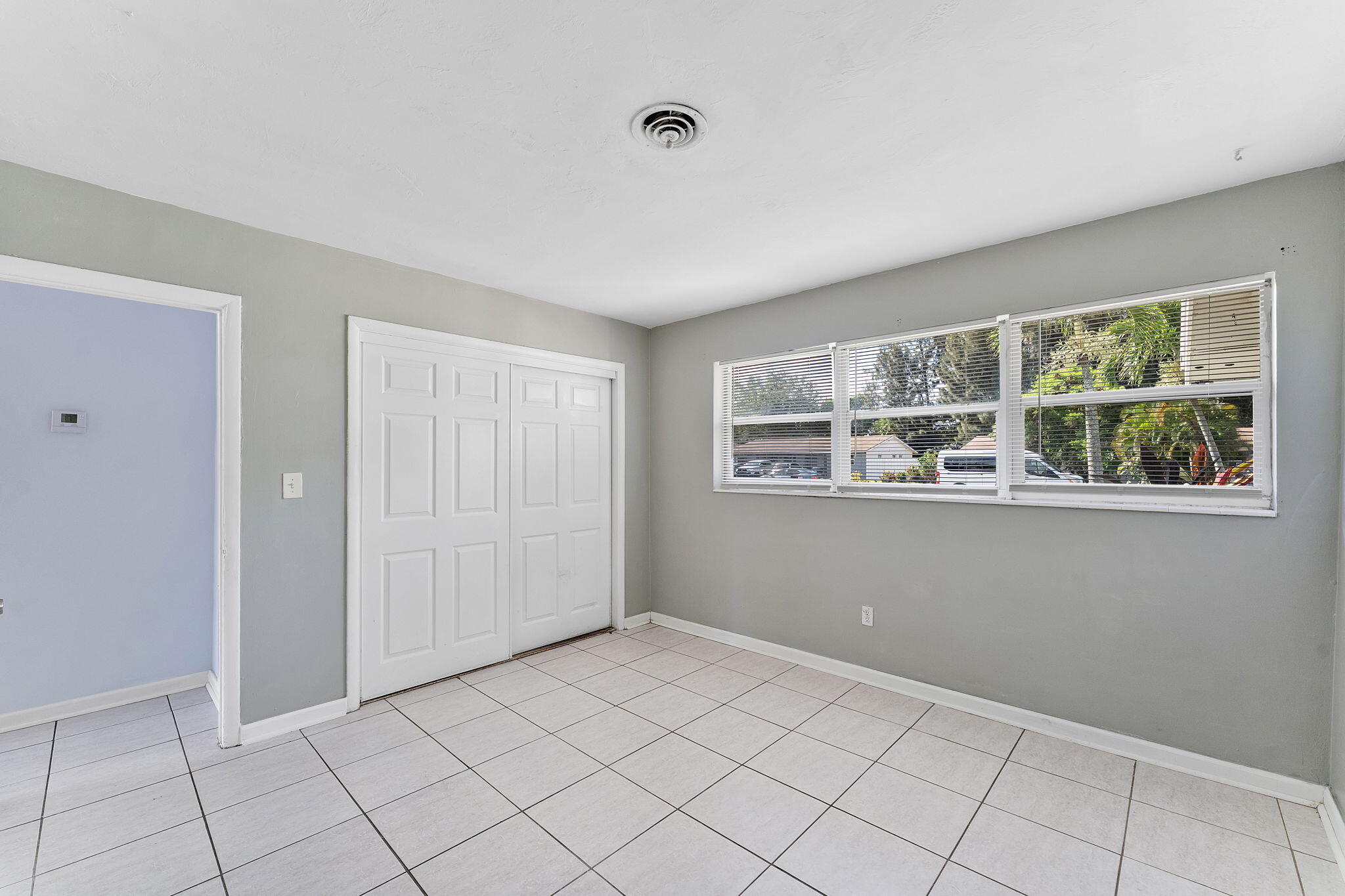 PALM BEACH FARMS CO 7 - Residential Income