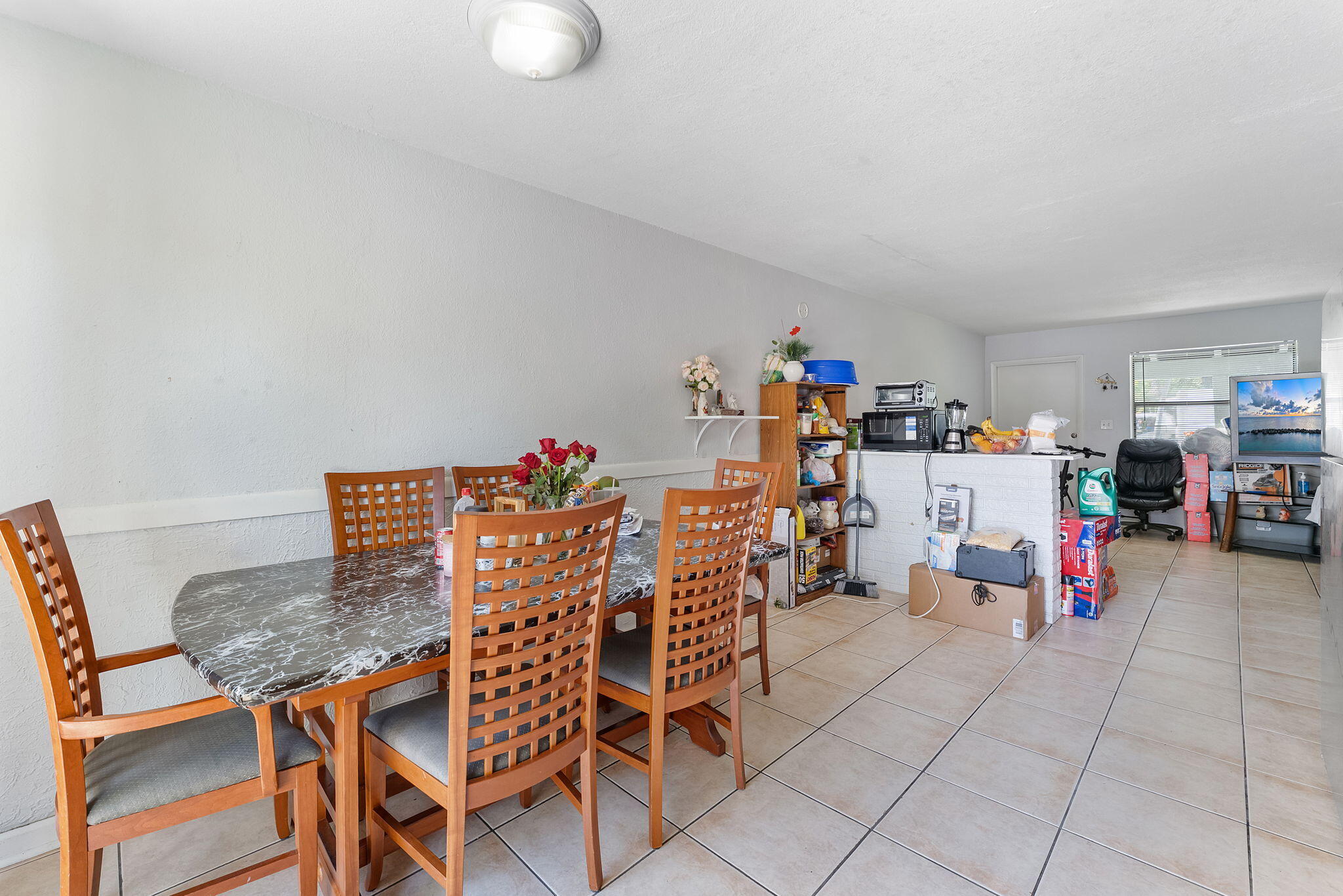 PALM BEACH FARMS CO 7 - Residential Income