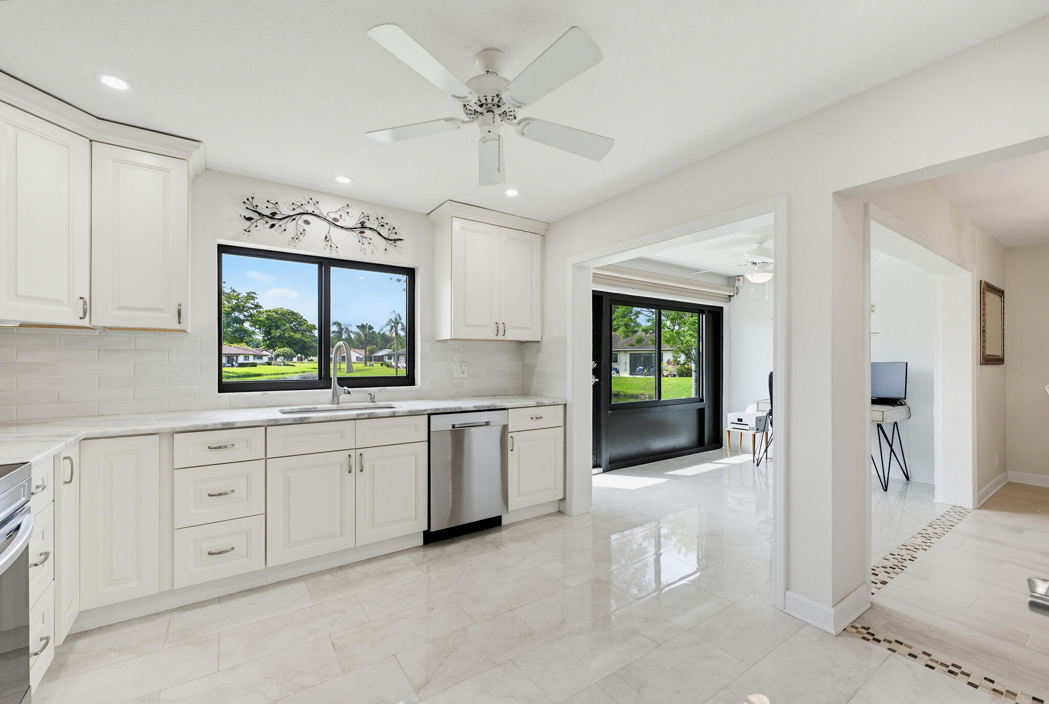 GREENTREE VILLAS CONDO - Residential