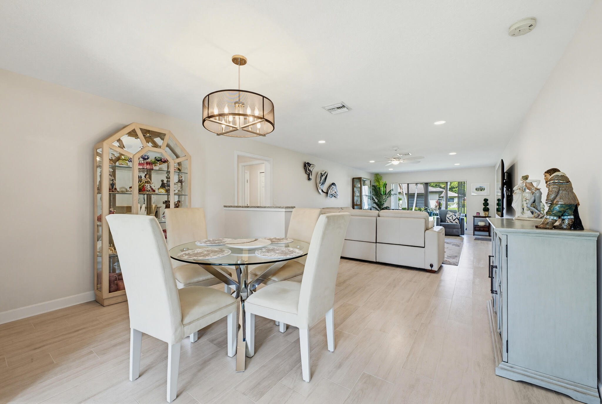 GREENTREE VILLAS CONDO - Residential