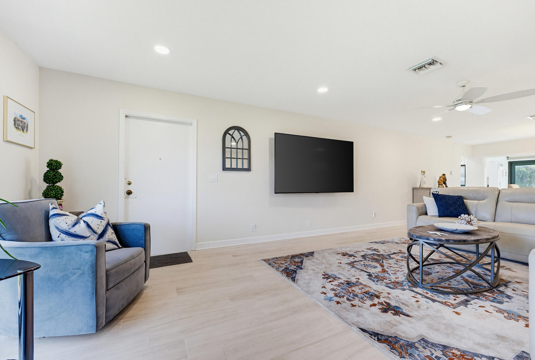 GREENTREE VILLAS CONDO - Residential