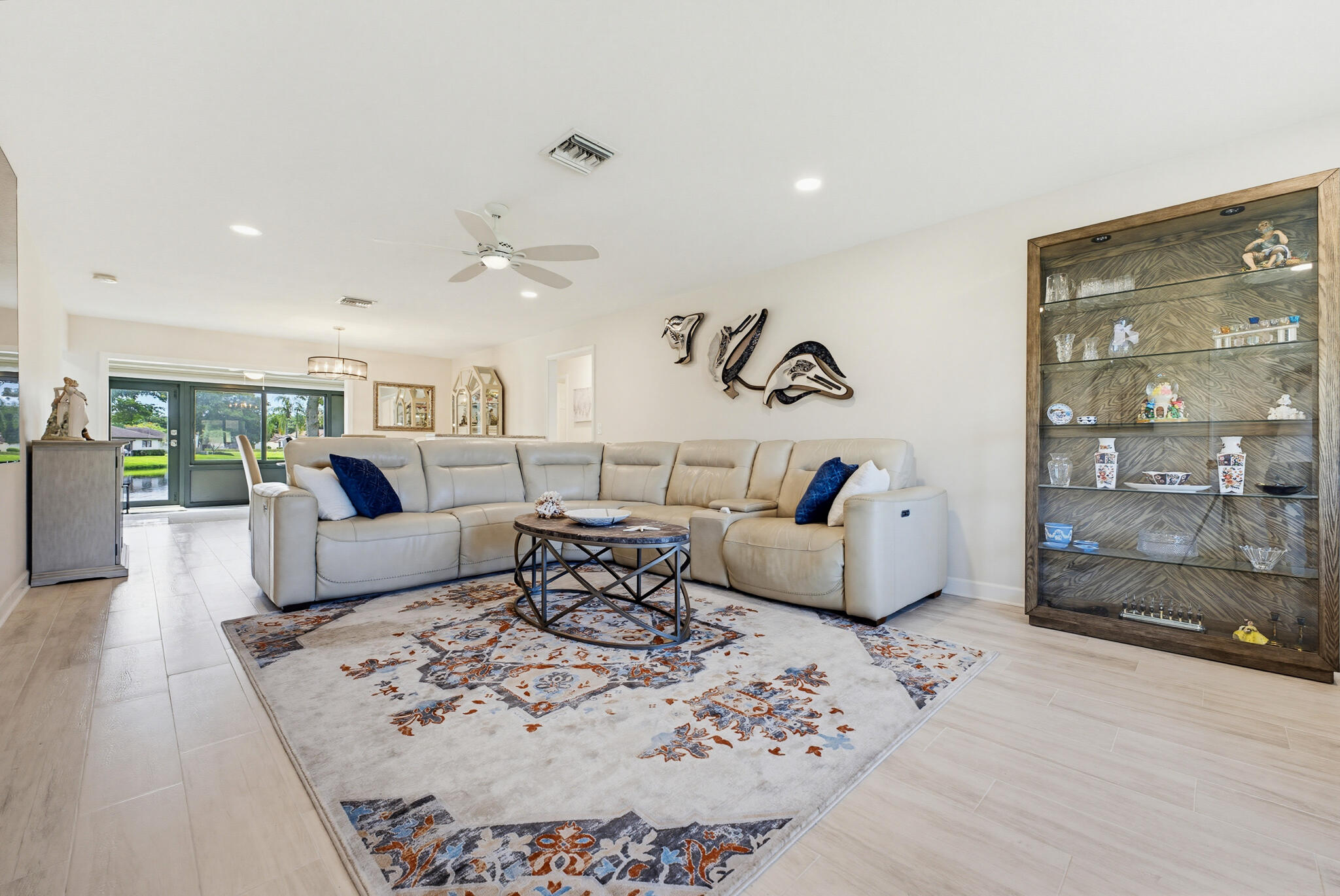 GREENTREE VILLAS CONDO - Residential