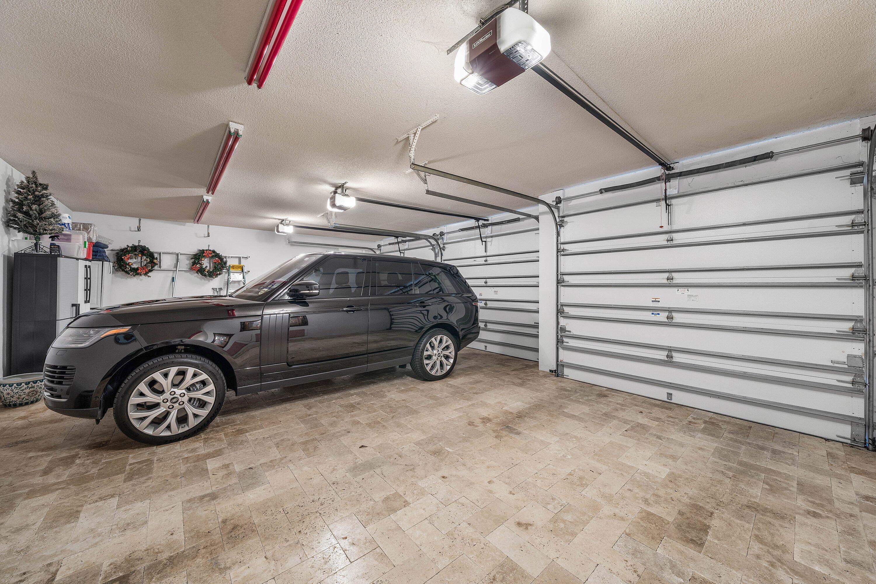 BREAKERS WEST 5 - Residential
