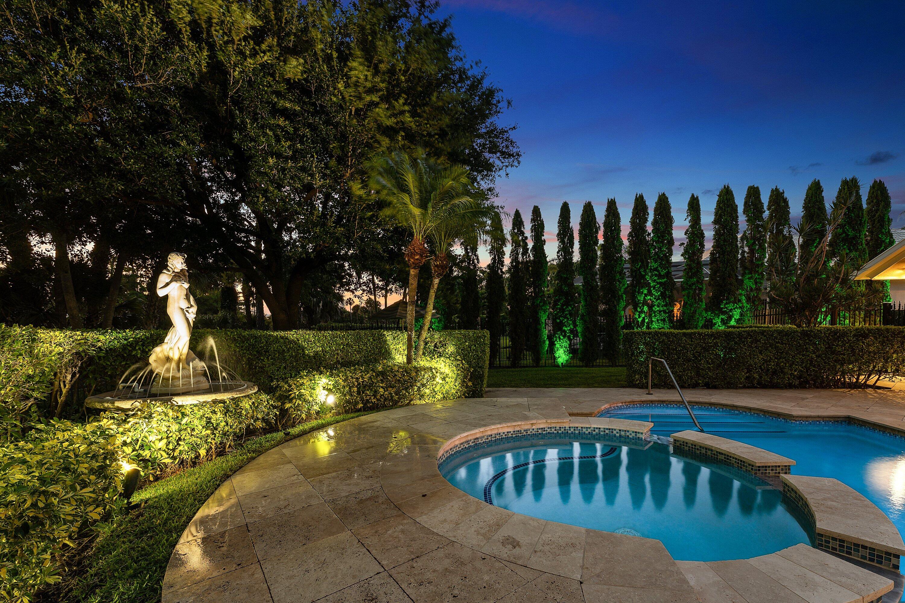 BREAKERS WEST 5 - Residential