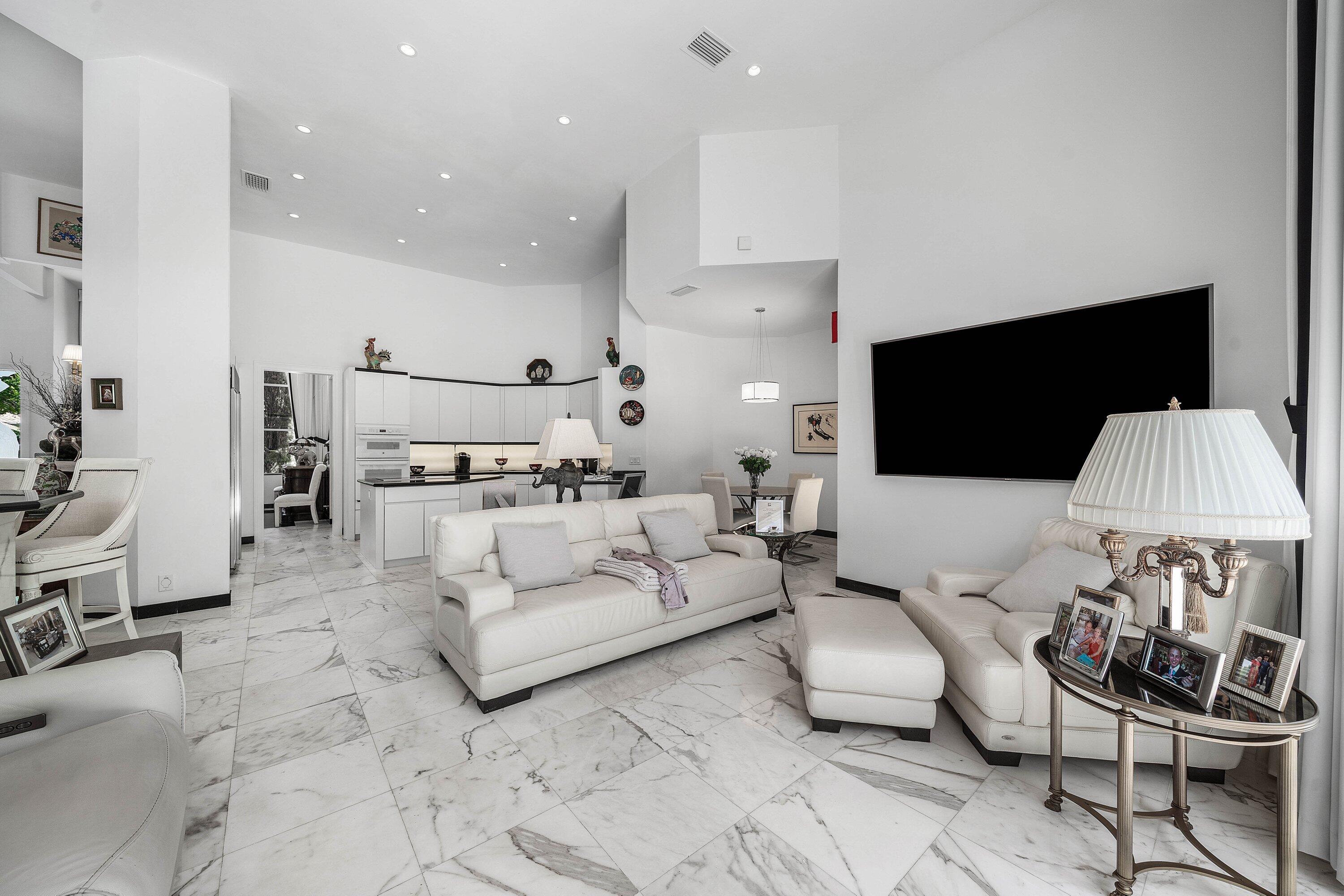 BREAKERS WEST 5 - Residential