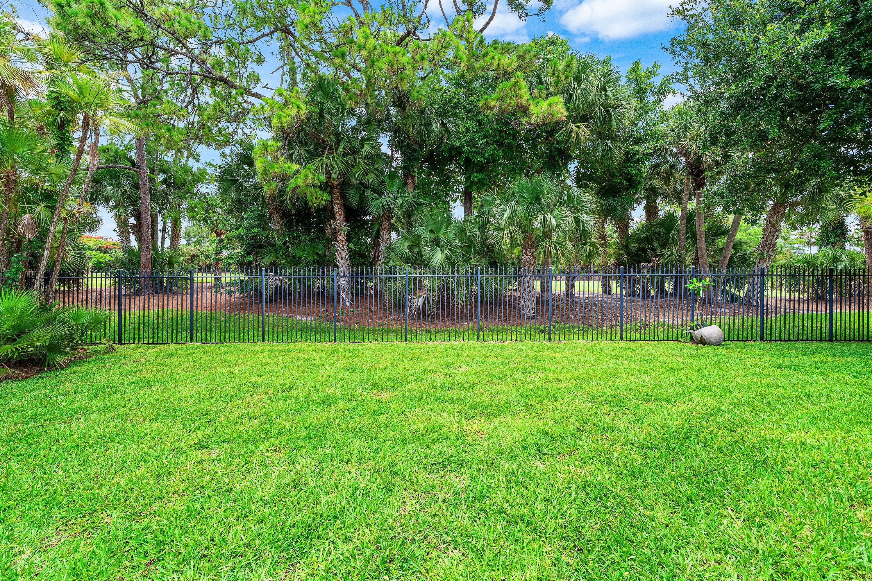 BREAKERS WEST 5 - Residential