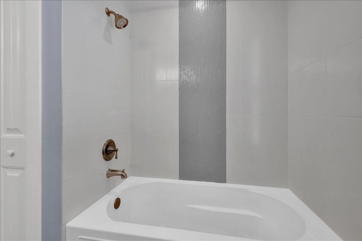 PGA VILLAGE - SABAL CREEK - Residential