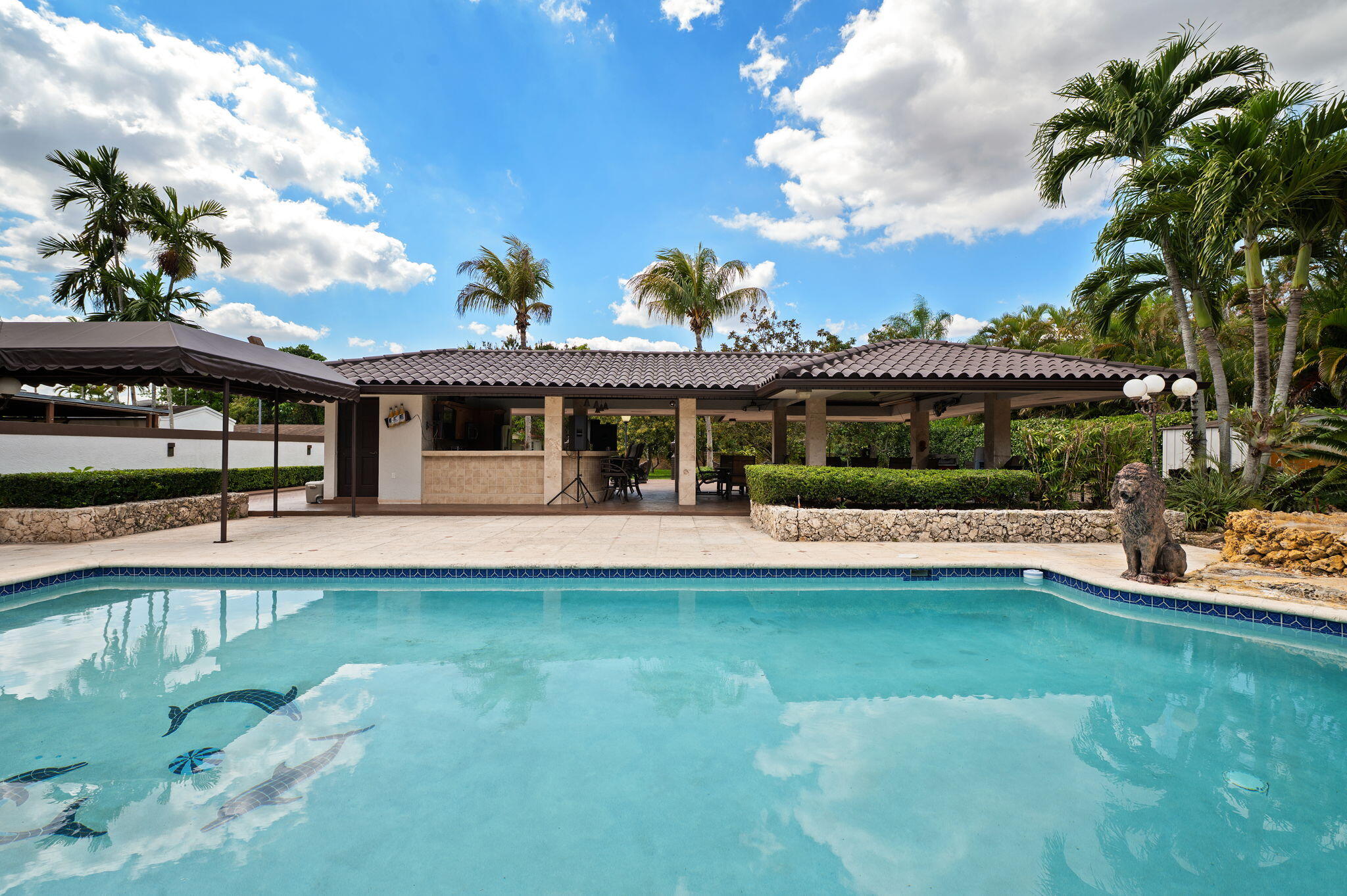J G HEADS FARMS - Residential