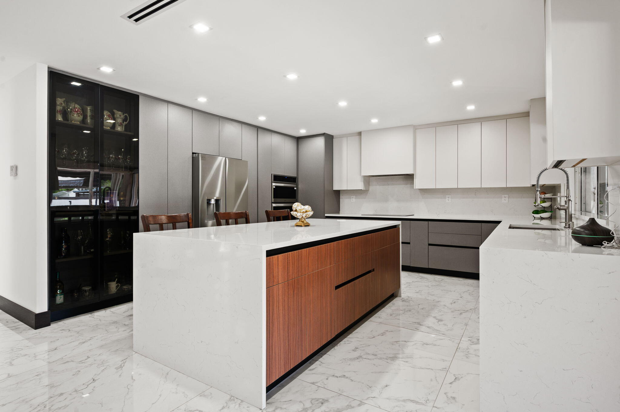 J G HEADS FARMS - Residential