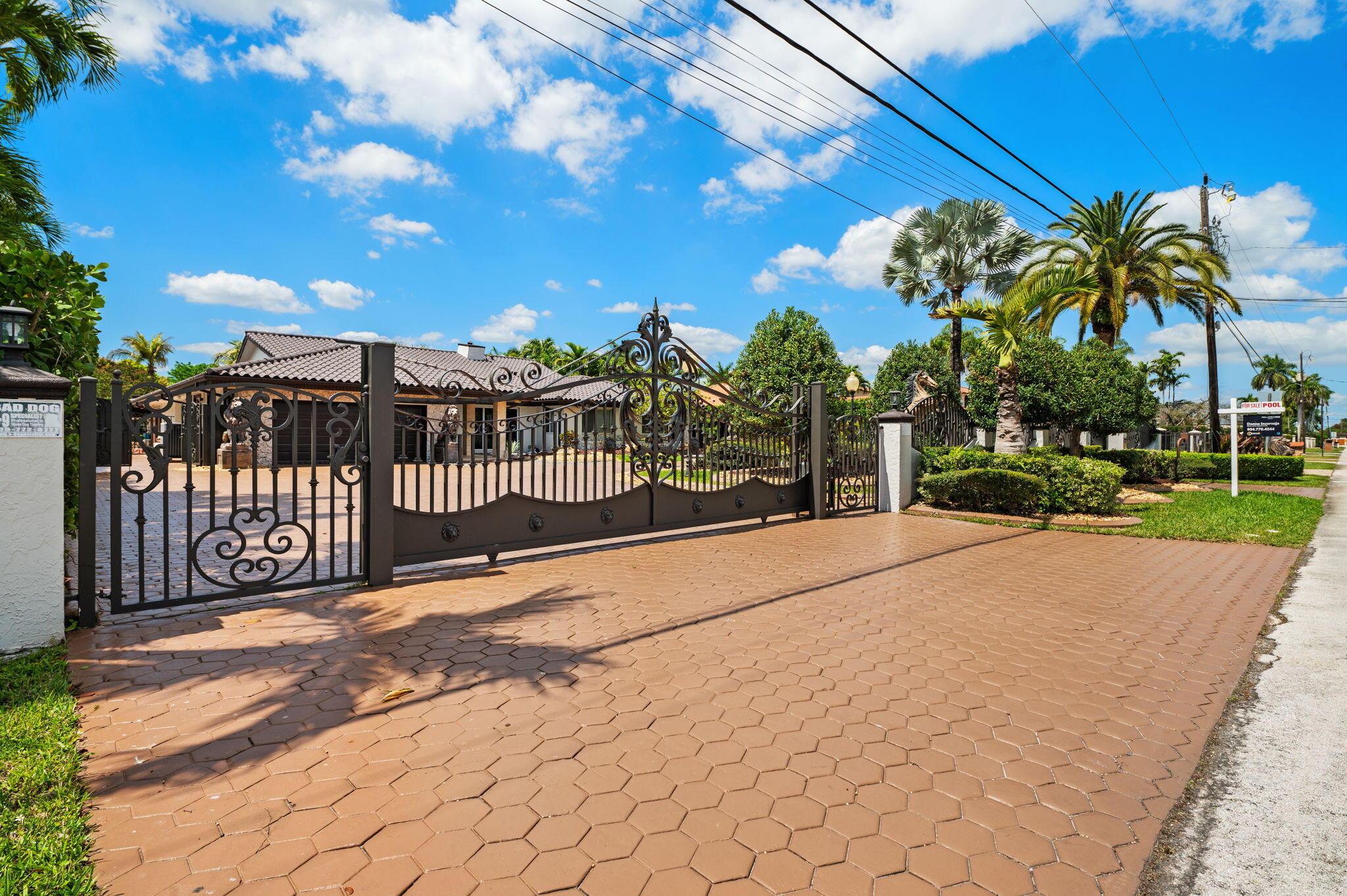 J G HEADS FARMS - Residential
