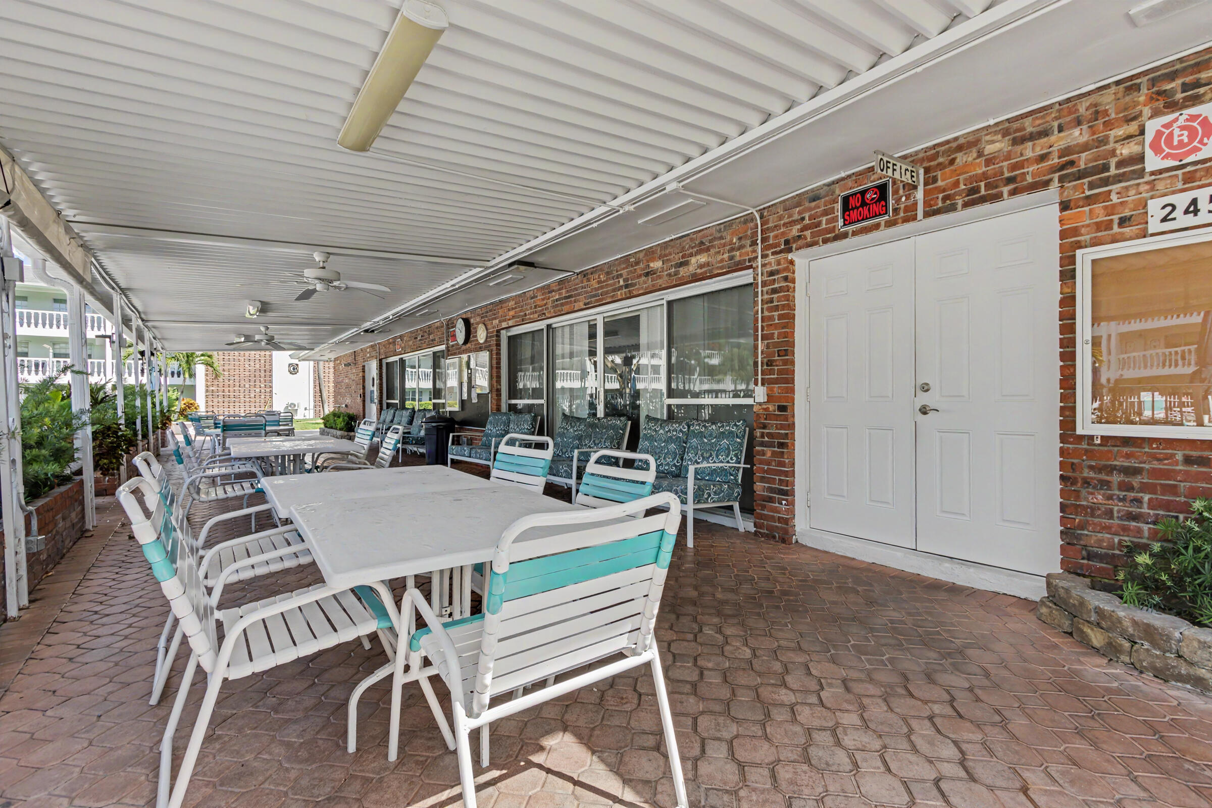 MAYBURY MANSIONS CONDO - Residential Lease