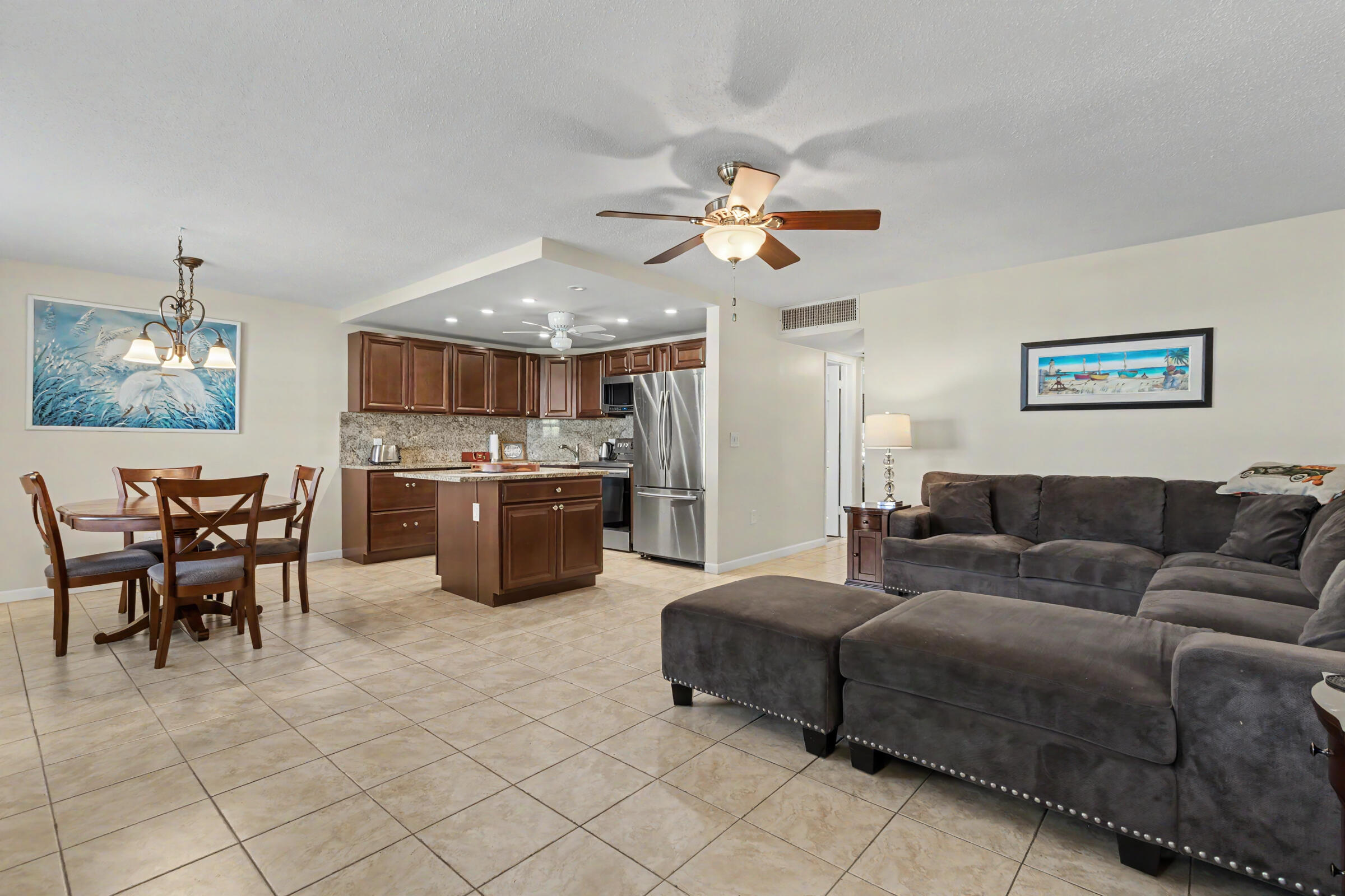 MAYBURY MANSIONS CONDO - Residential Lease