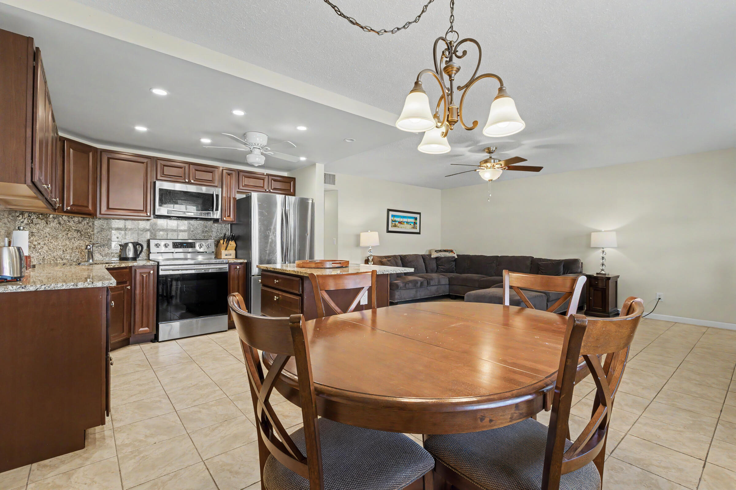 MAYBURY MANSIONS CONDO - Residential Lease