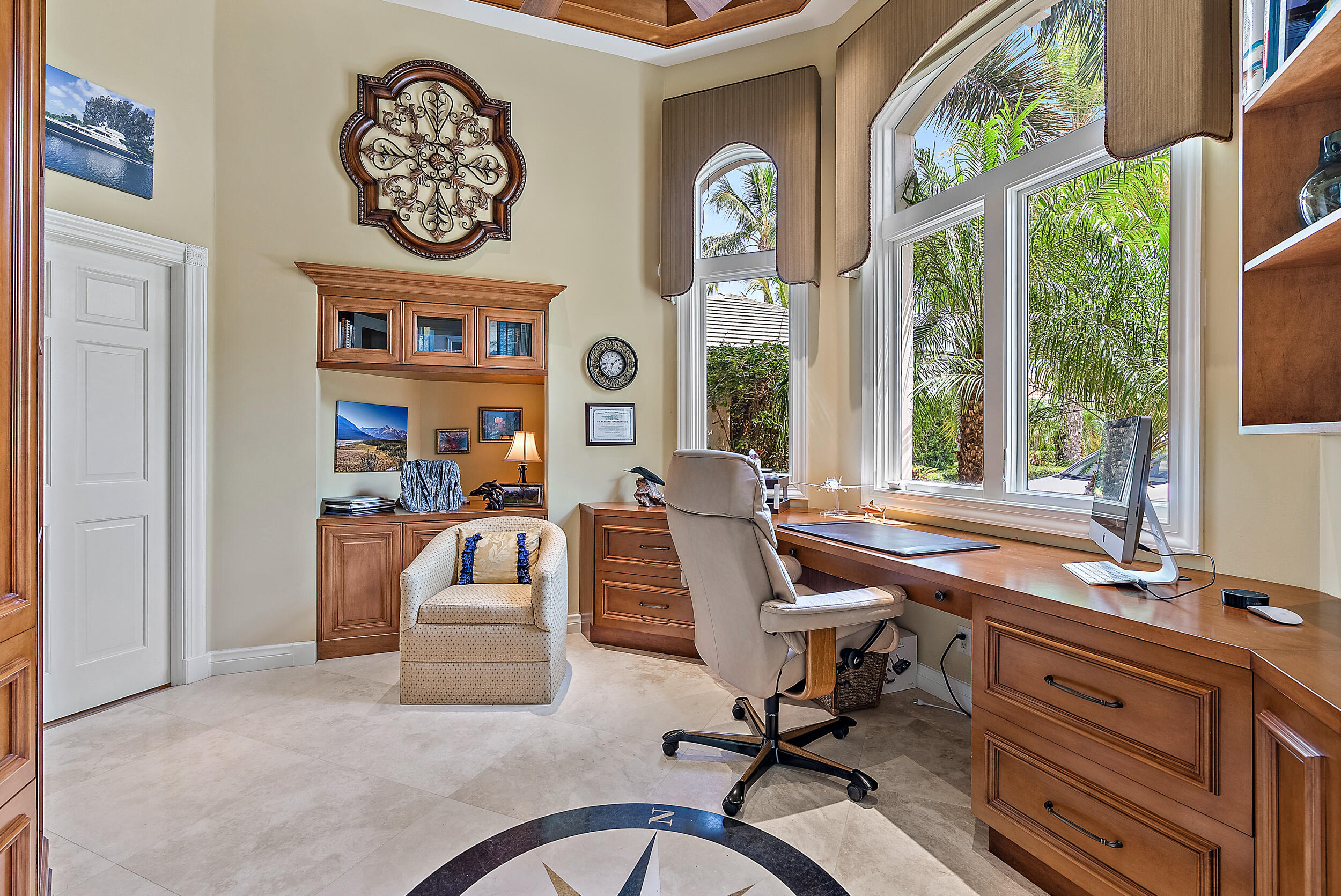JONATHANS LANDING - Residential