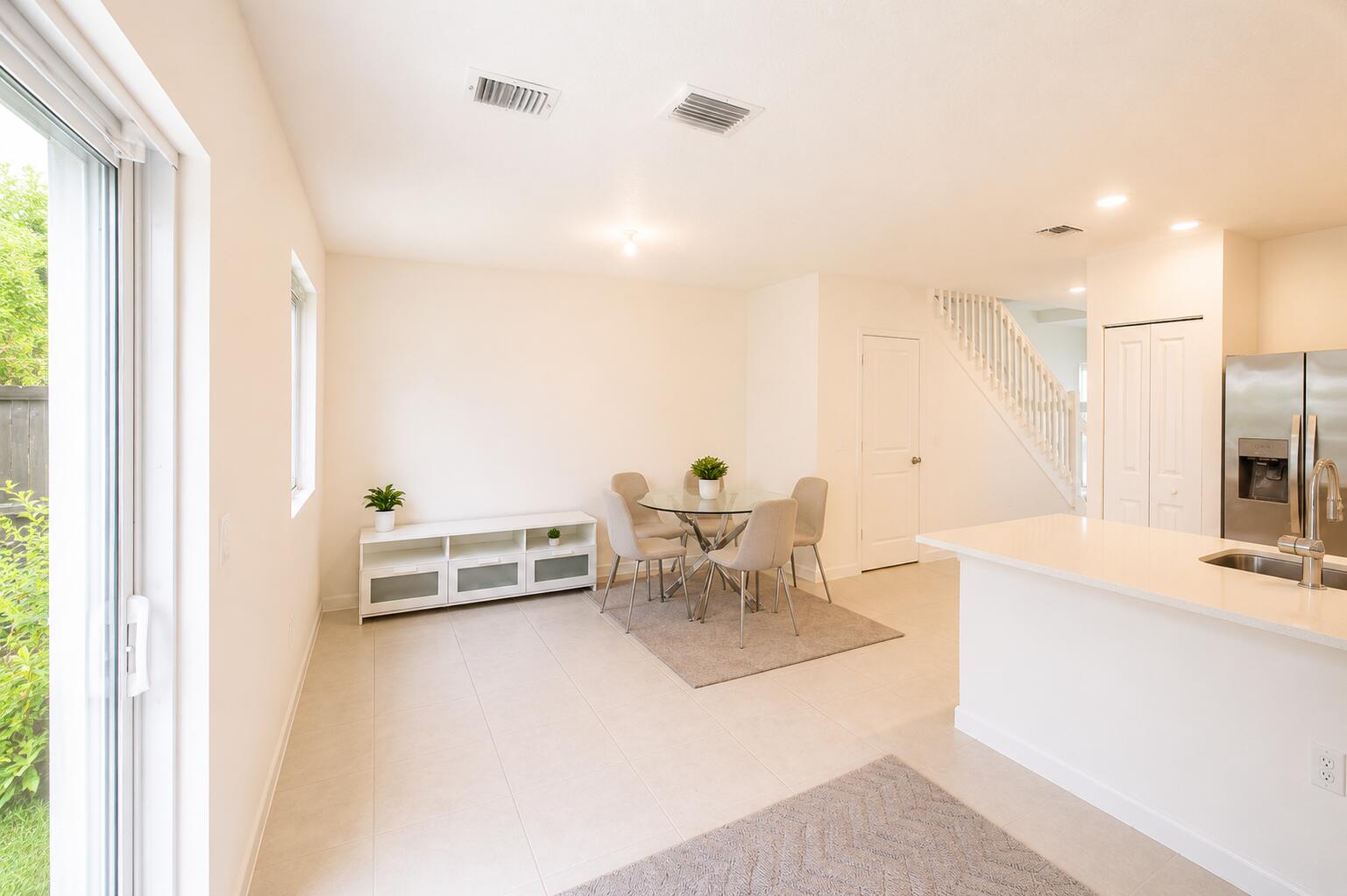 N/A - Residential Lease