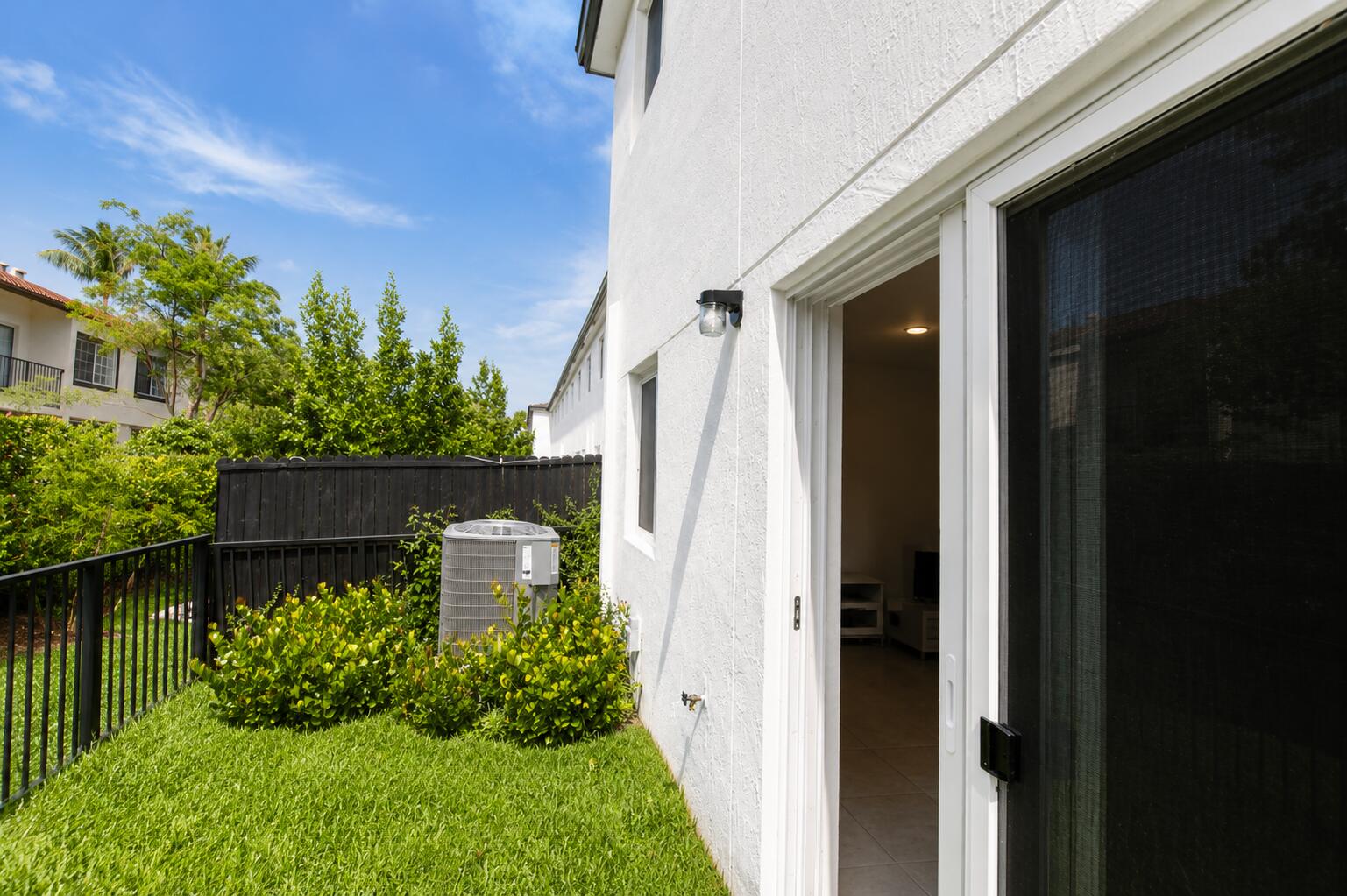 N/A - Residential Lease