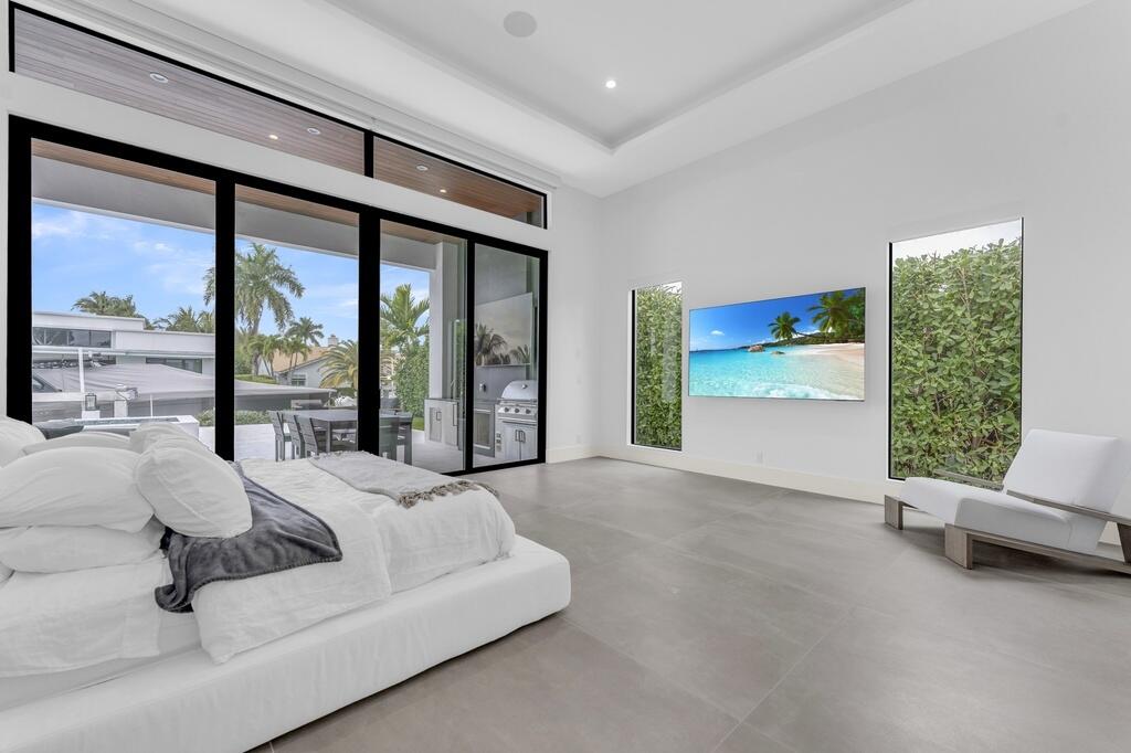 Tropic Isle In - Residential