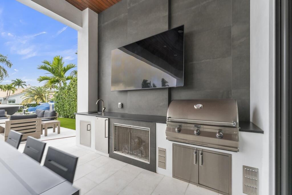 Tropic Isle In - Residential