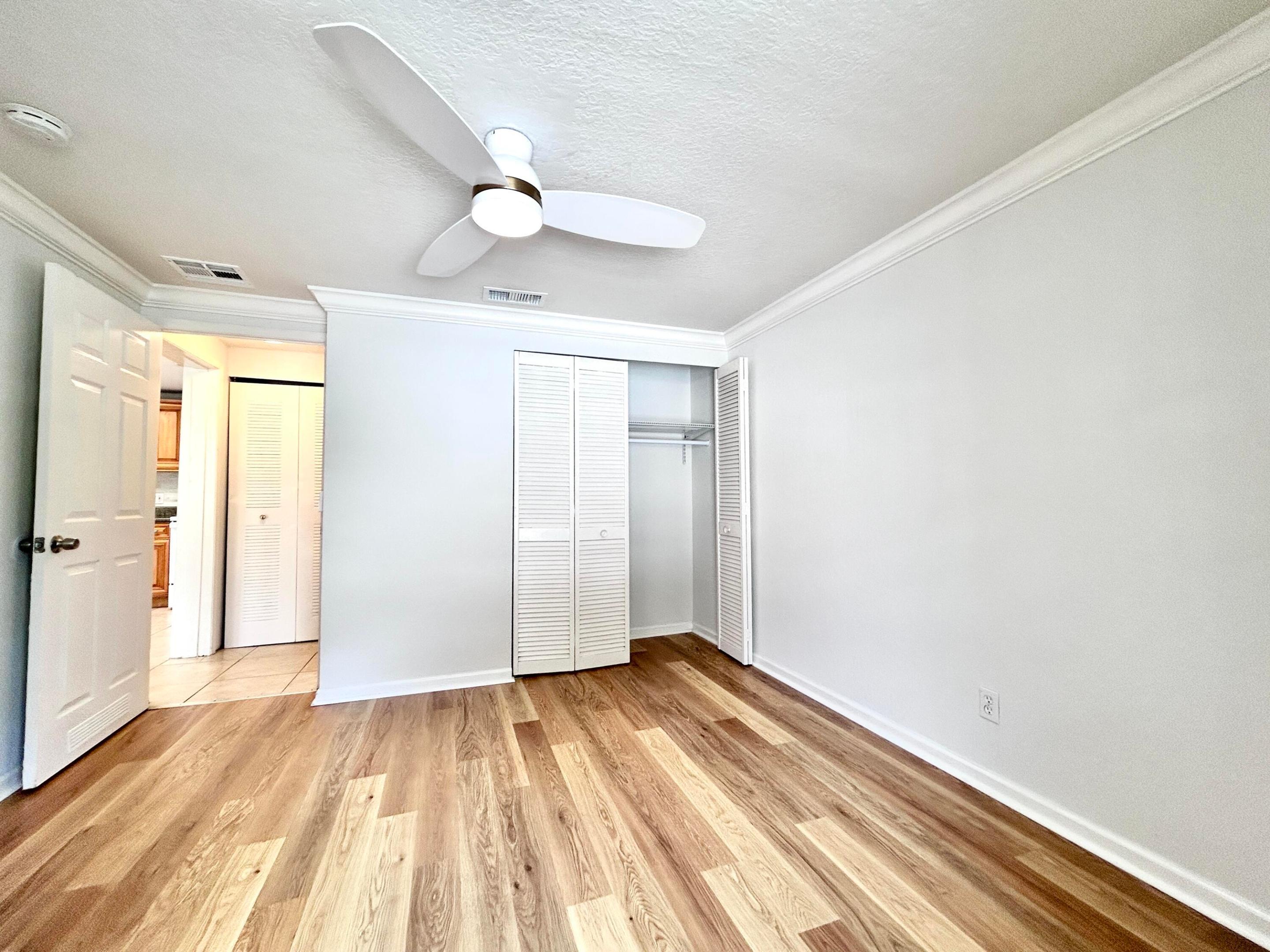 SOUTHGATE VILLAS CONDO - Residential