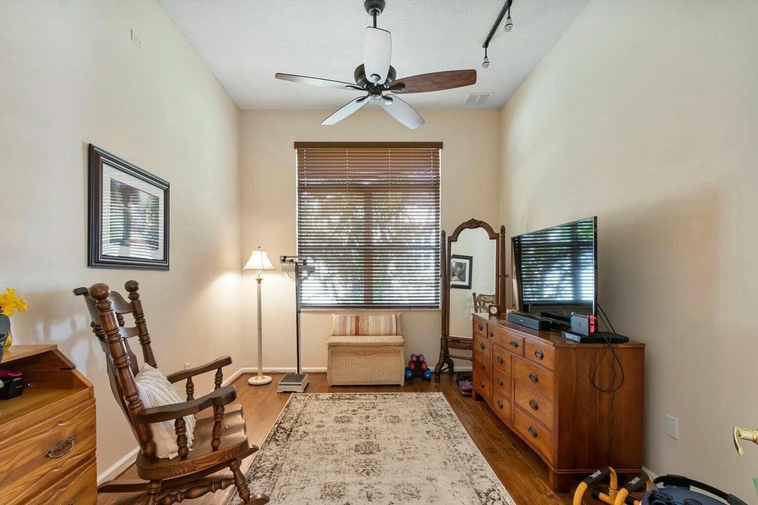Buena Vida - Residential