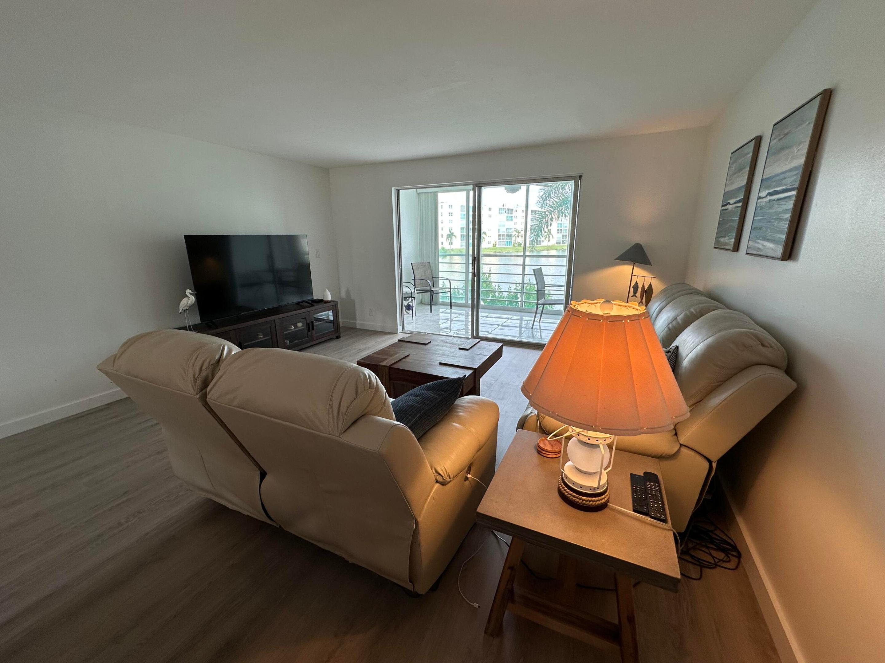 MEADOWBROOK LAKES VIEW CONDO - Residential Lease