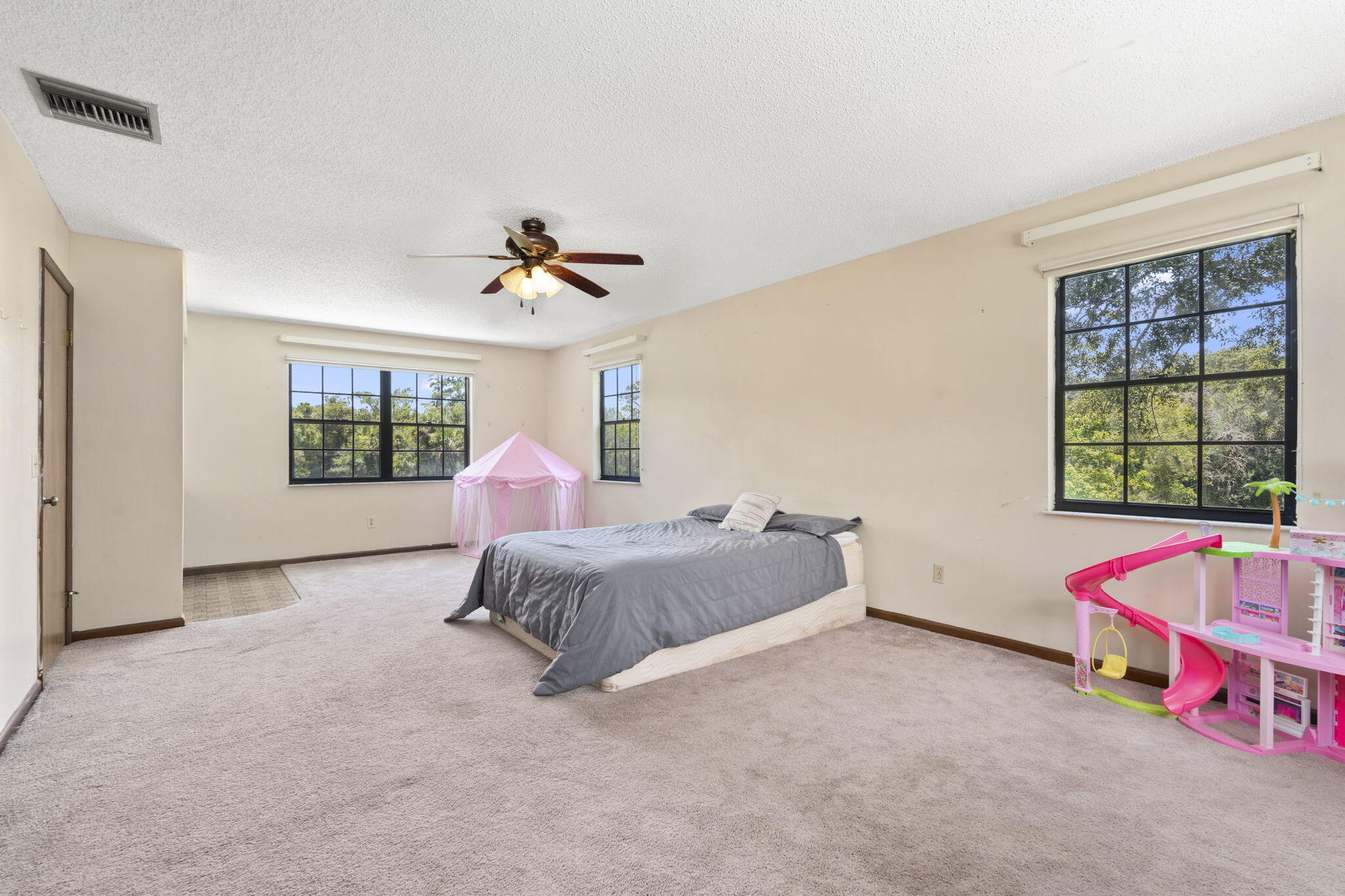 HATTIE CHAMBERLAIN SUBDIVISION - Residential