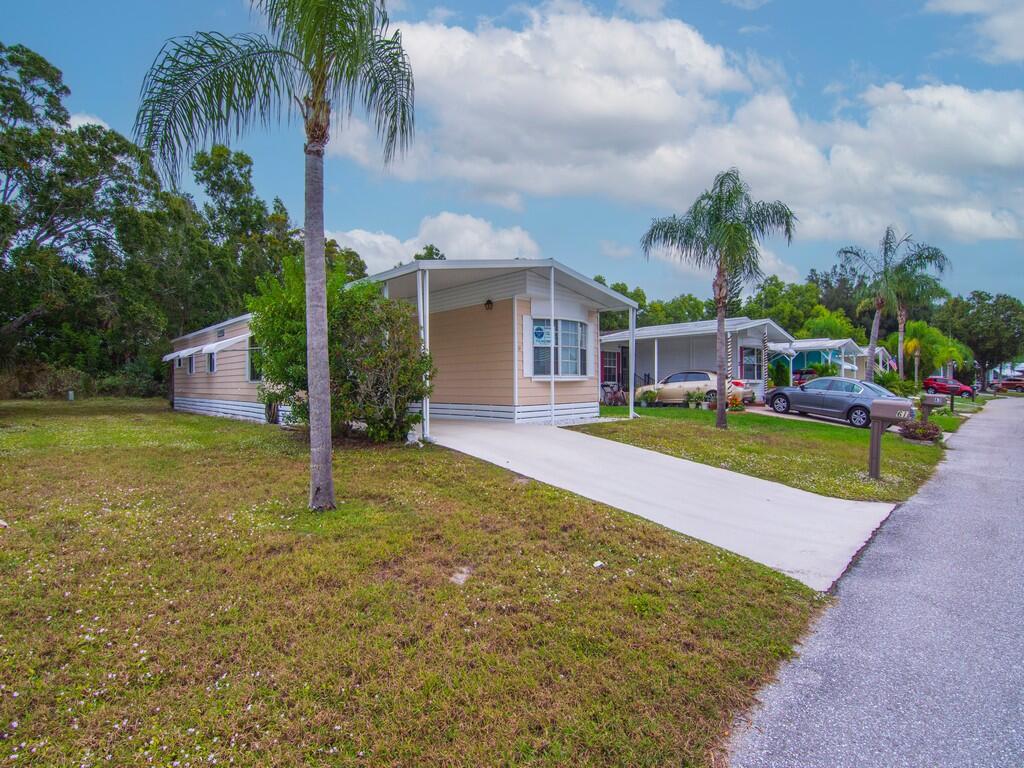Spanish Lakes Golf Village - Residential