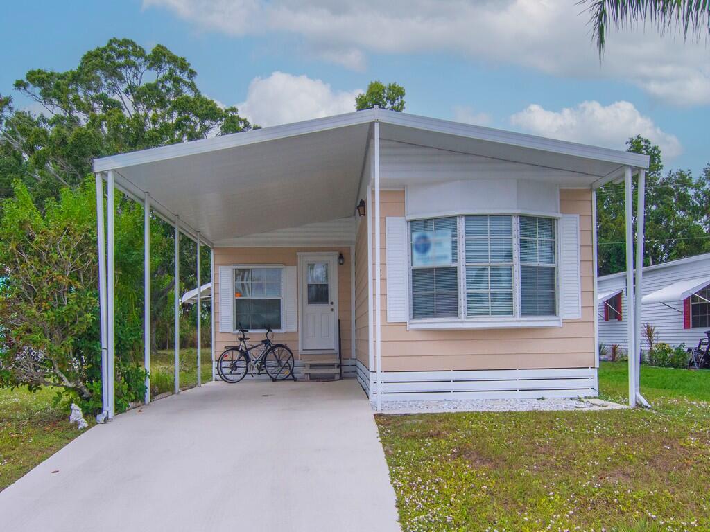 Spanish Lakes Golf Village - Residential