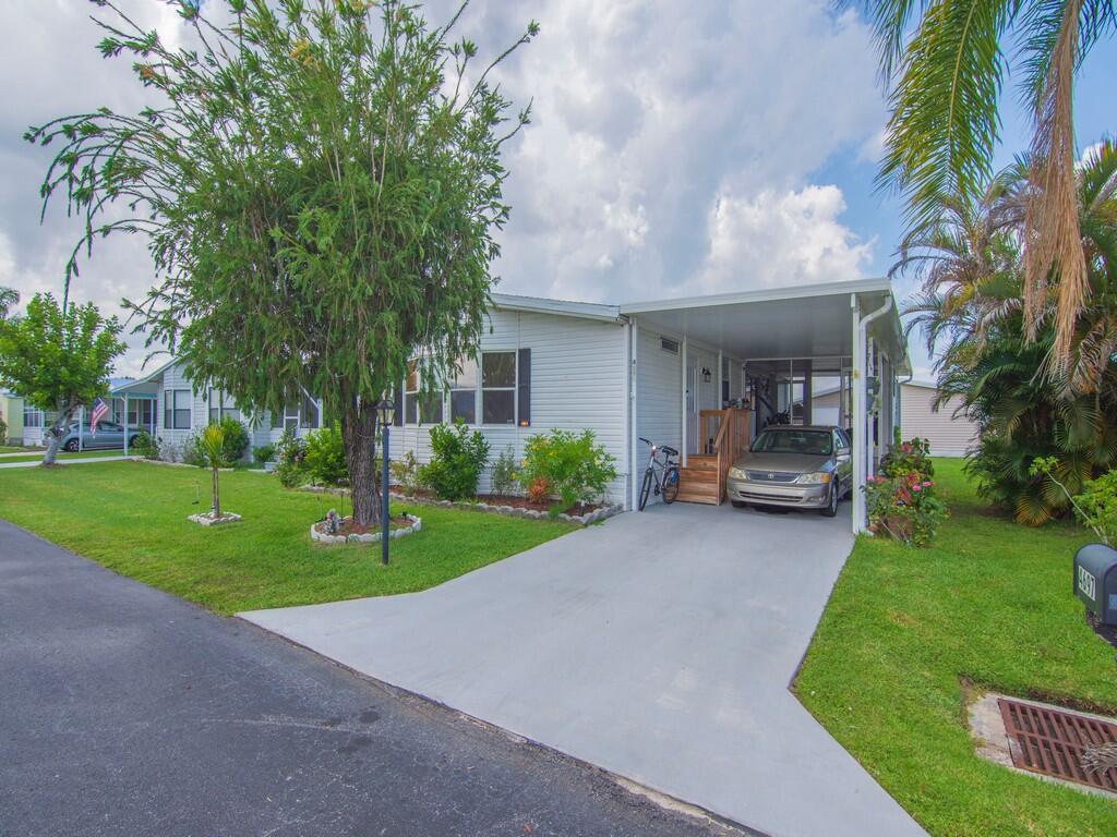 Pinelake Gardens & Estates - Residential