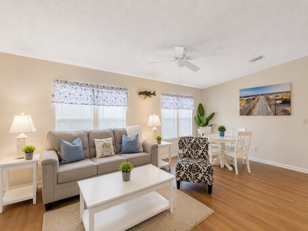 Pinelake Gardens & Estates - Residential