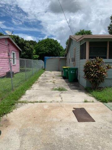 WHISPERING PINES SUBD, PLAT NO 2 - Residential