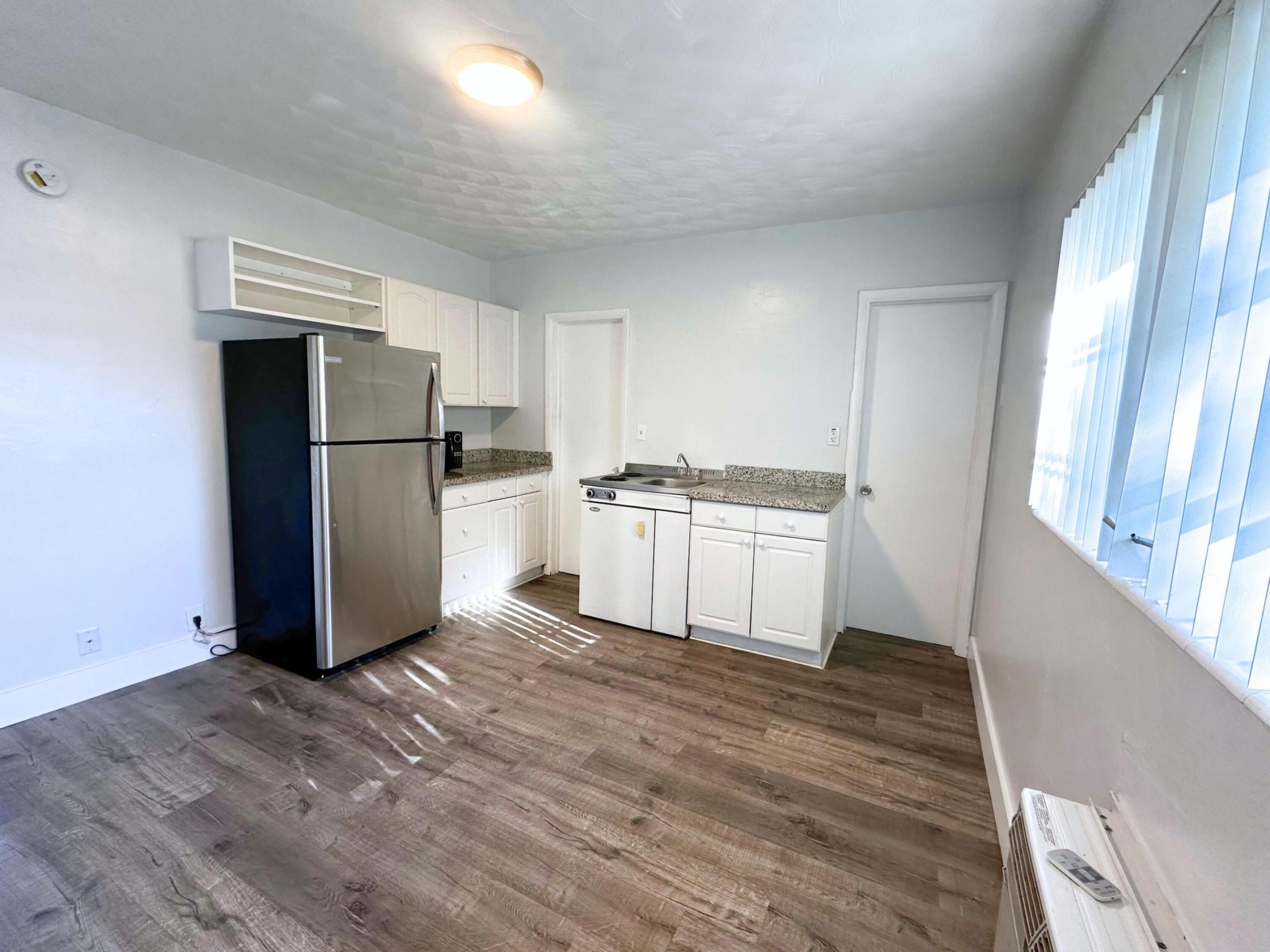 VICTORIA PARK CORR AMEN PLAT - Residential Lease