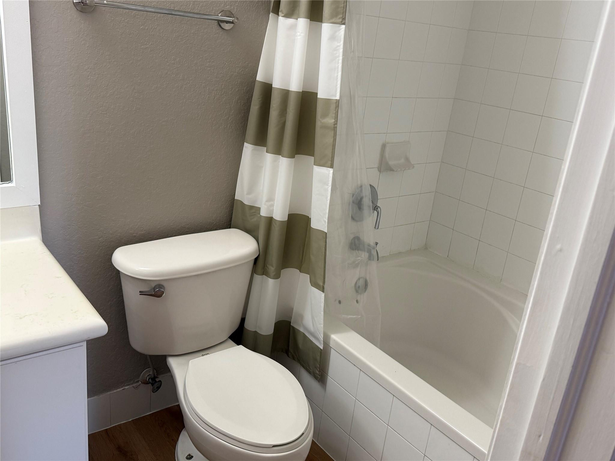 CENTURY PARK CONDO NO 2 - Residential Lease