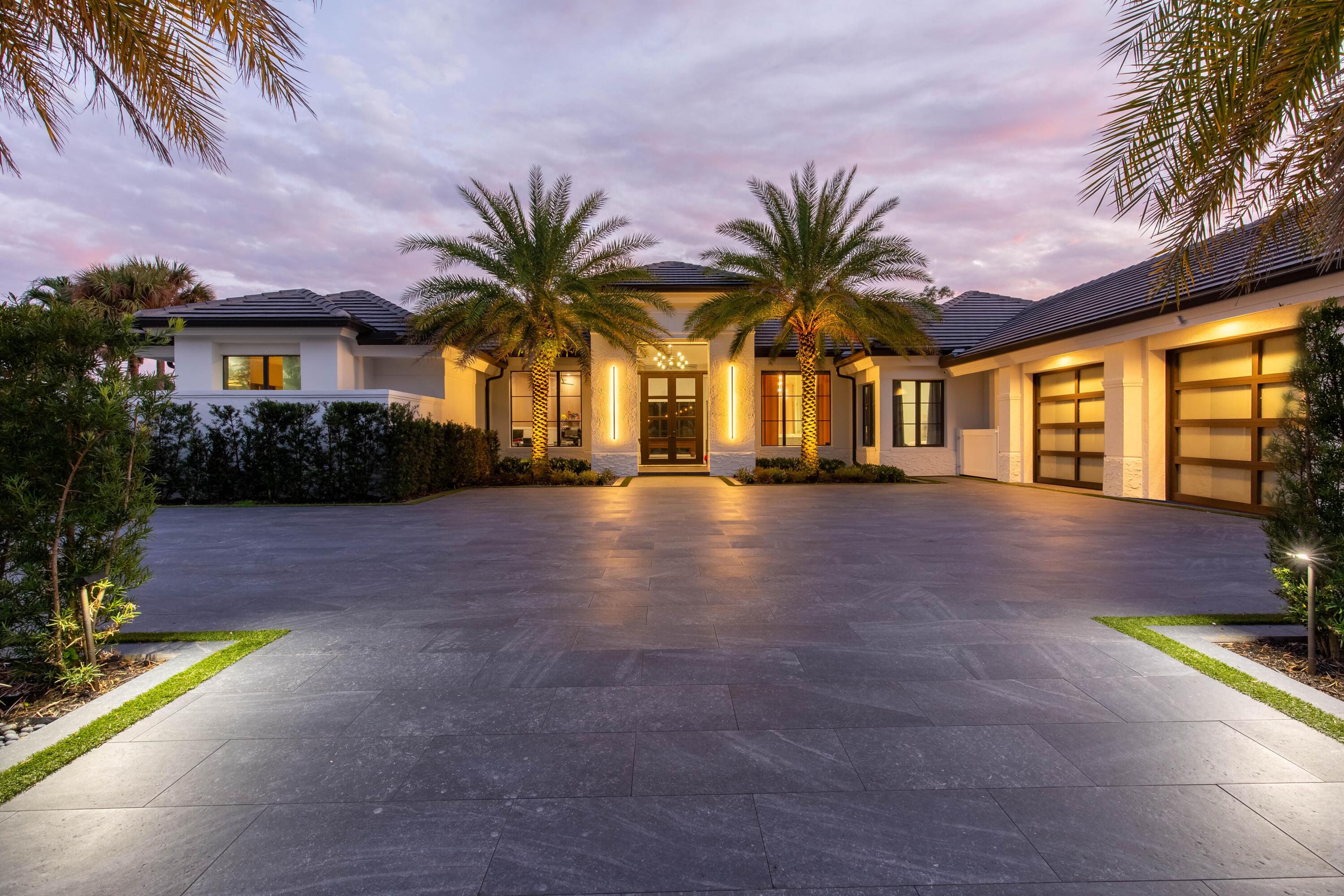 BREAKERS WEST 8 - Residential