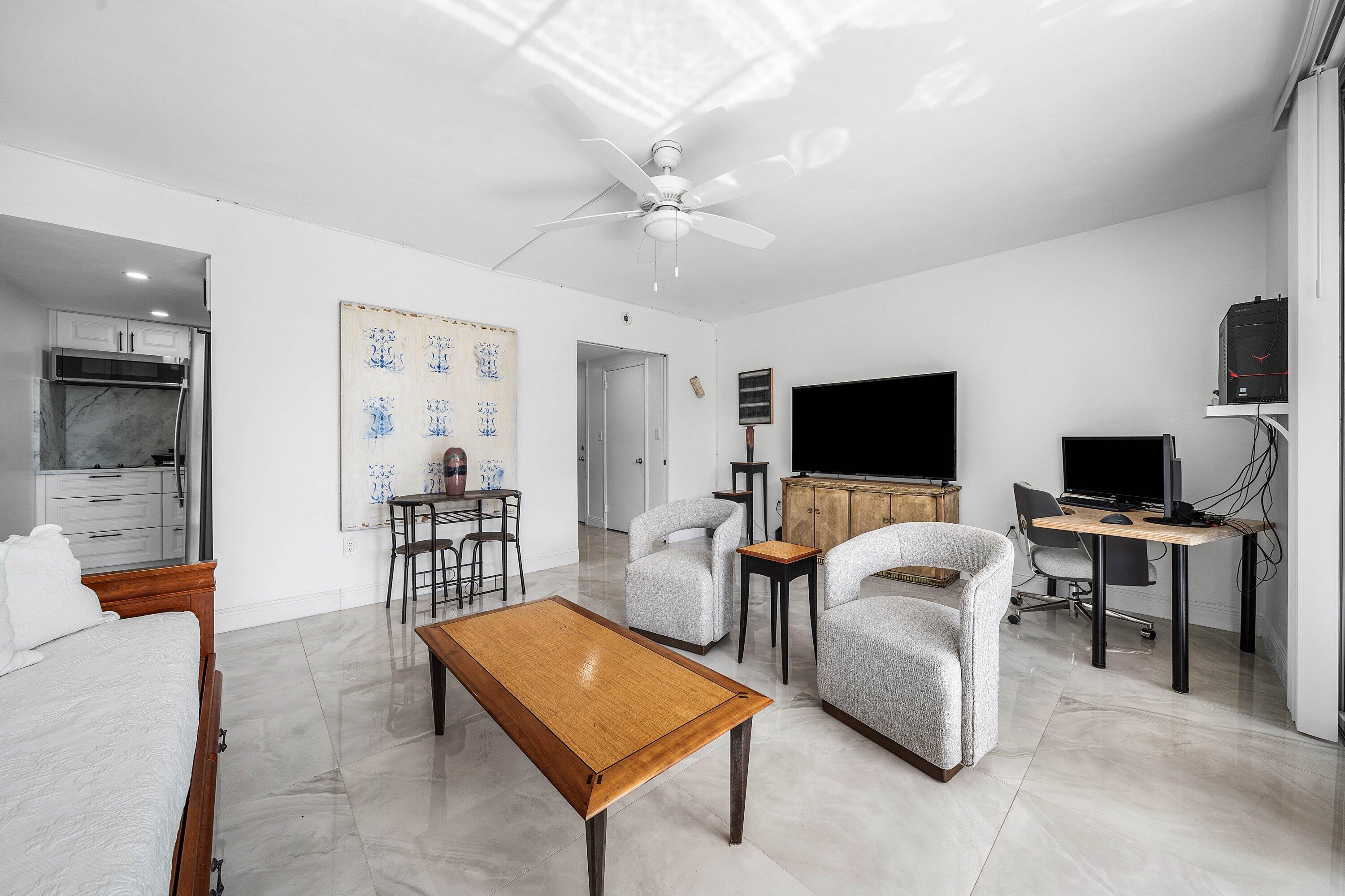 GULFSTREAM CONDO - Residential