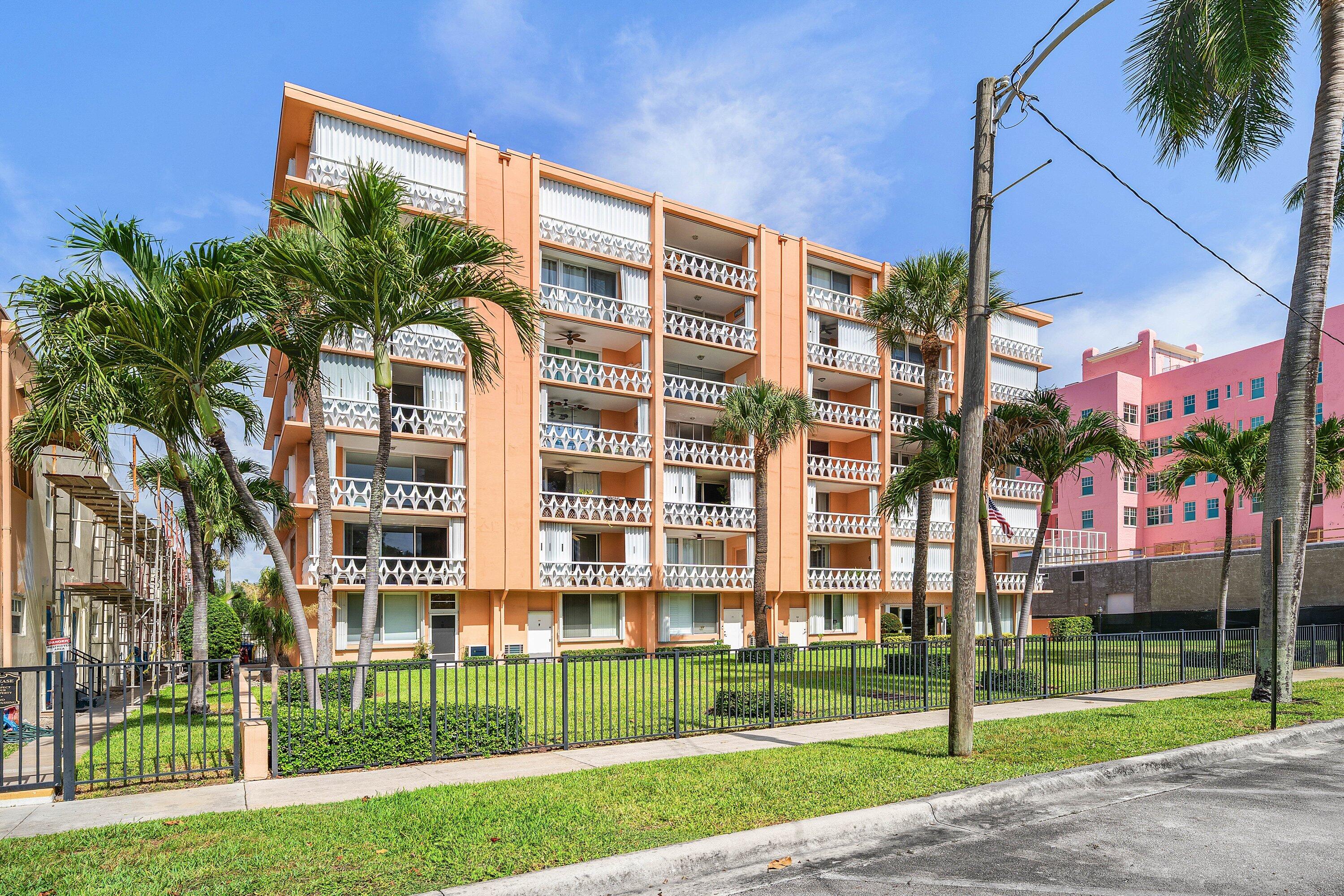 GULFSTREAM CONDO - Residential