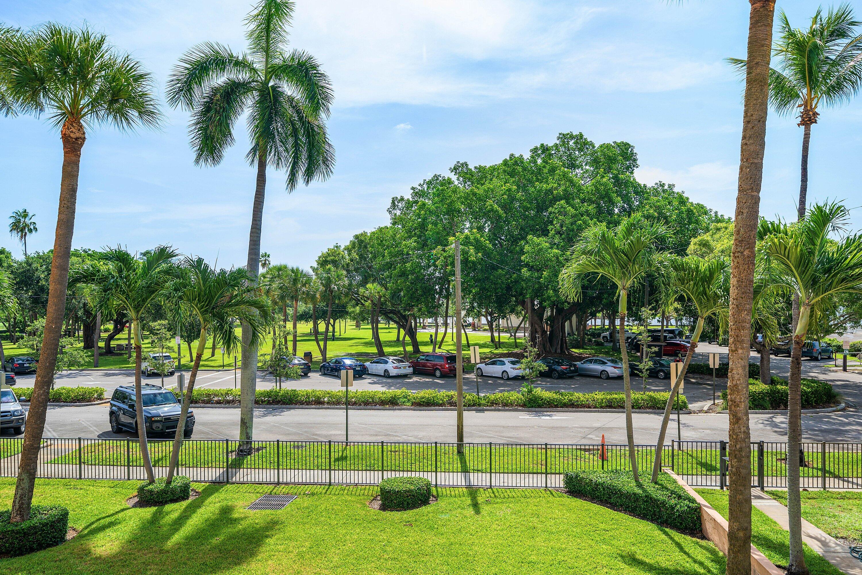 GULFSTREAM CONDO - Residential