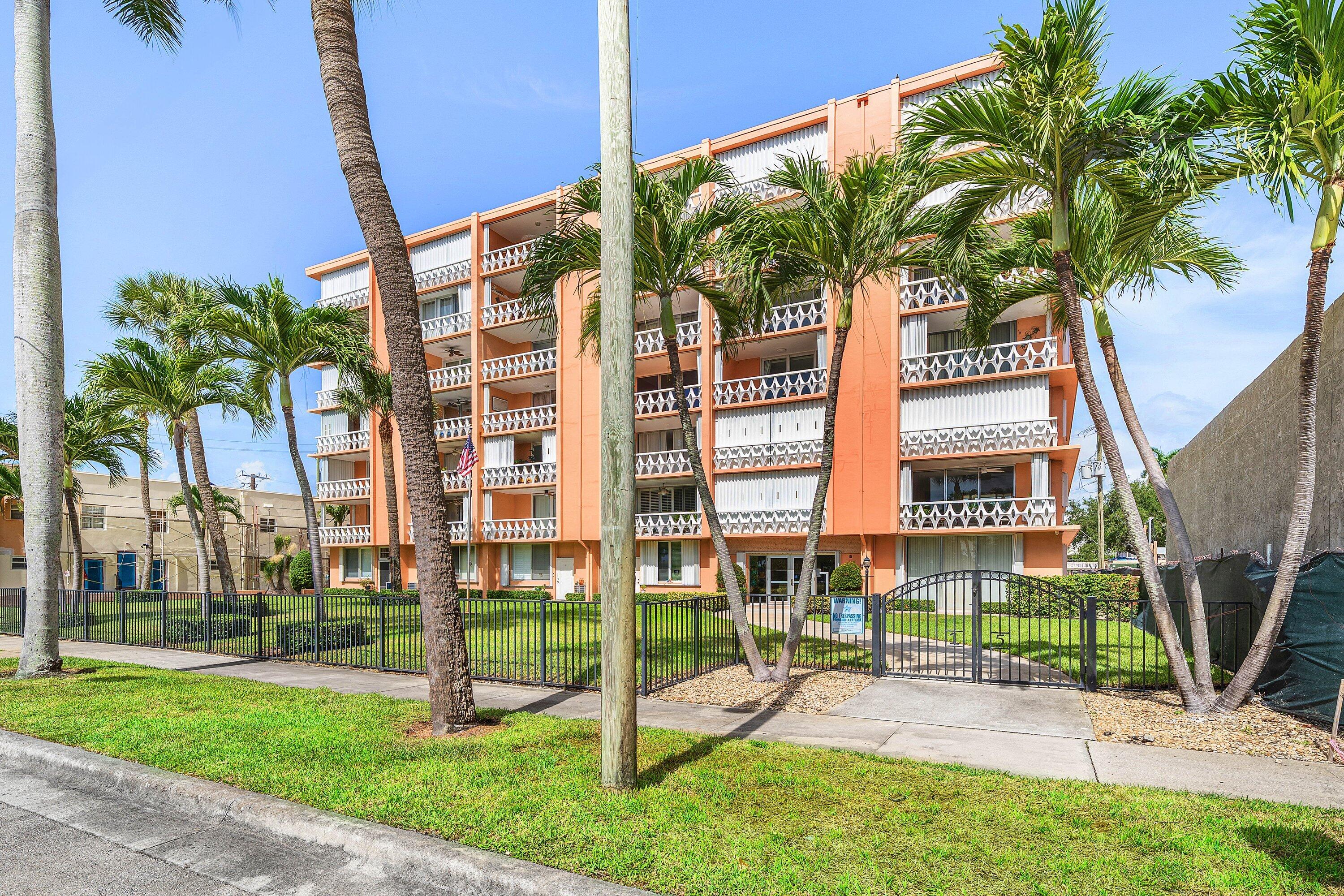 GULFSTREAM CONDO - Residential