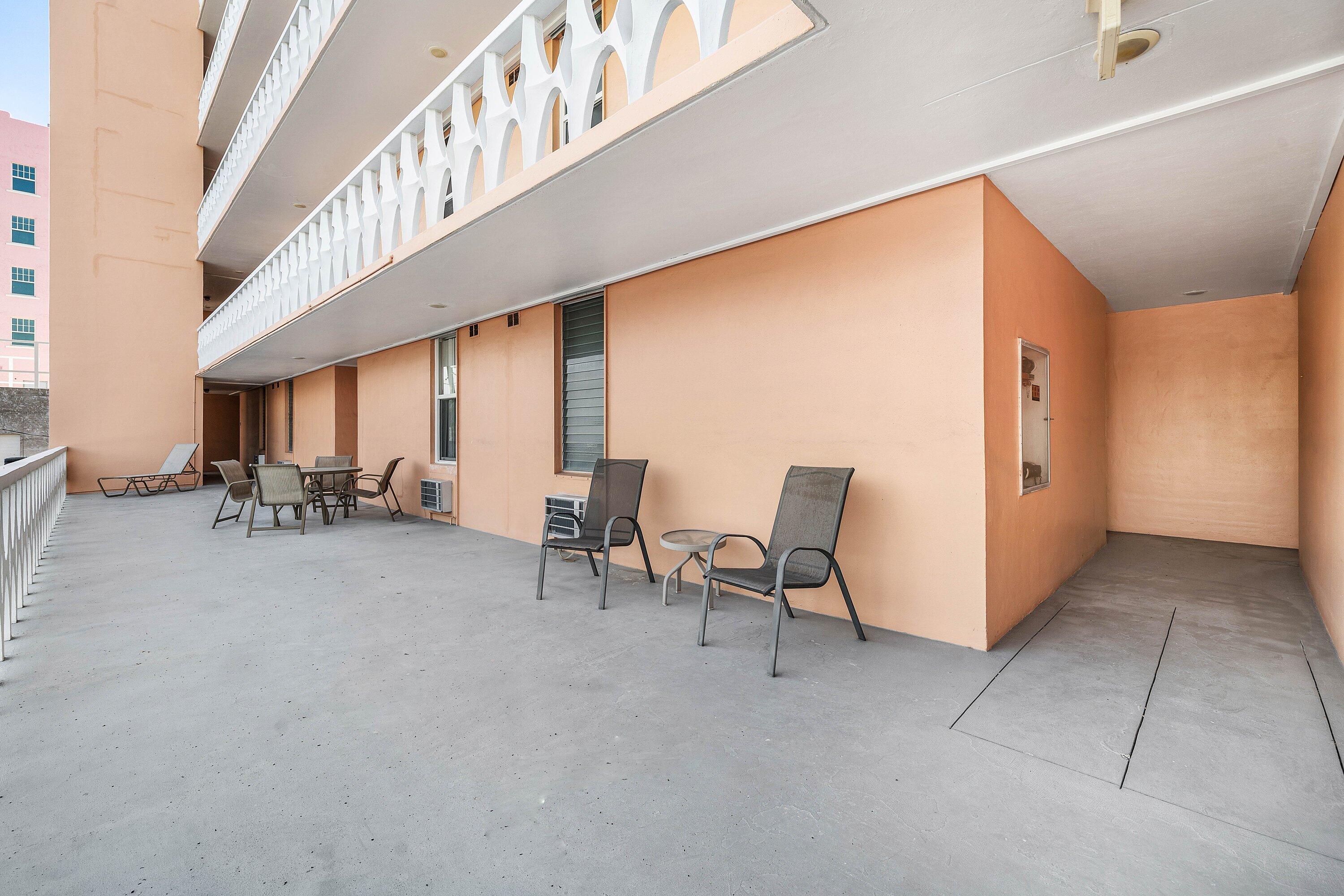 GULFSTREAM CONDO - Residential