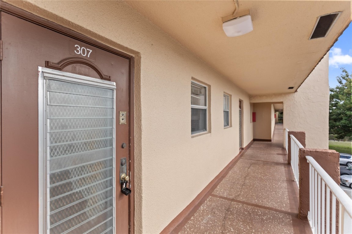 sunrise lakes phase 3 - Residential