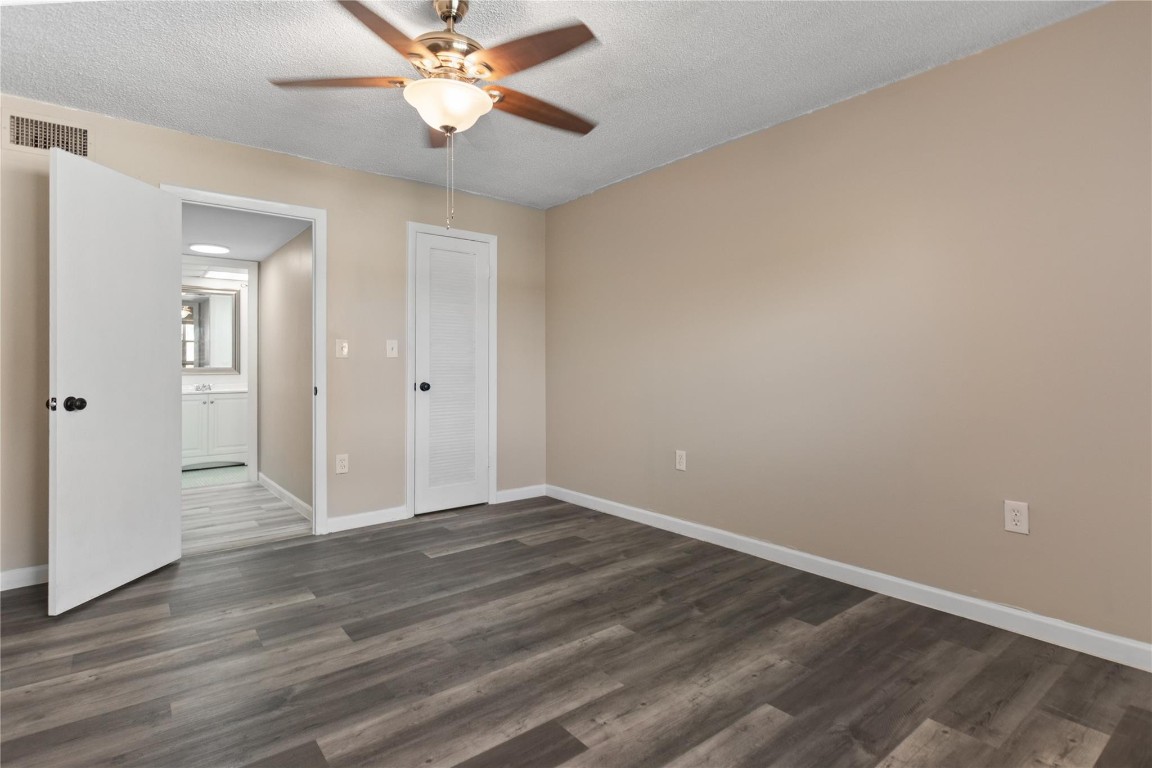 sunrise lakes phase 3 - Residential