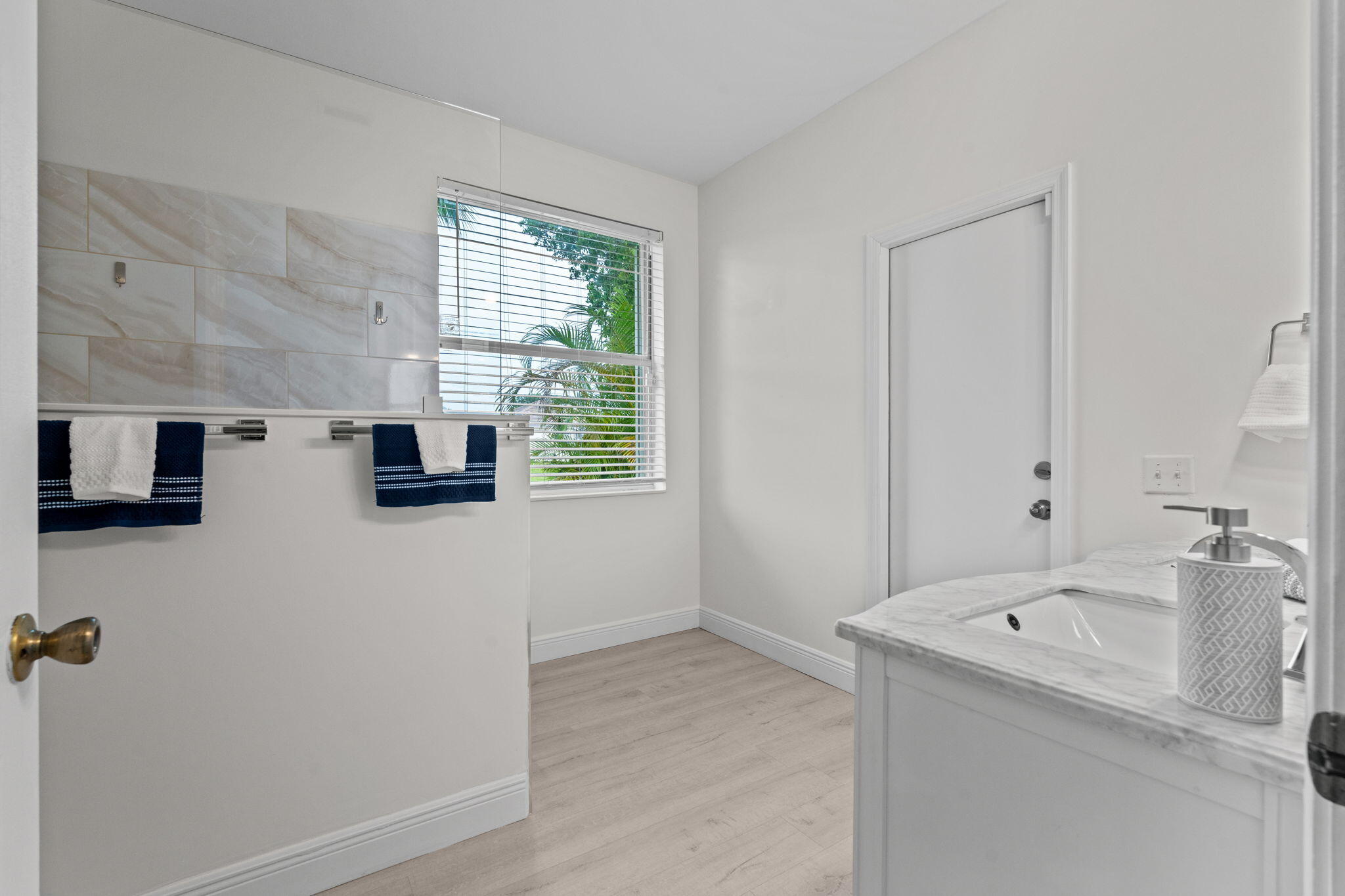 PARKWOOD IX - Residential