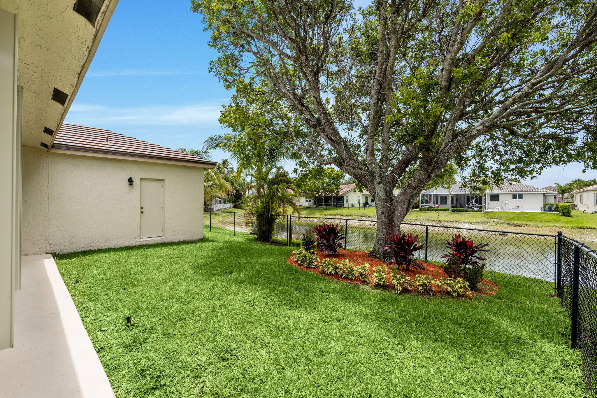 PARKWOOD IX - Residential