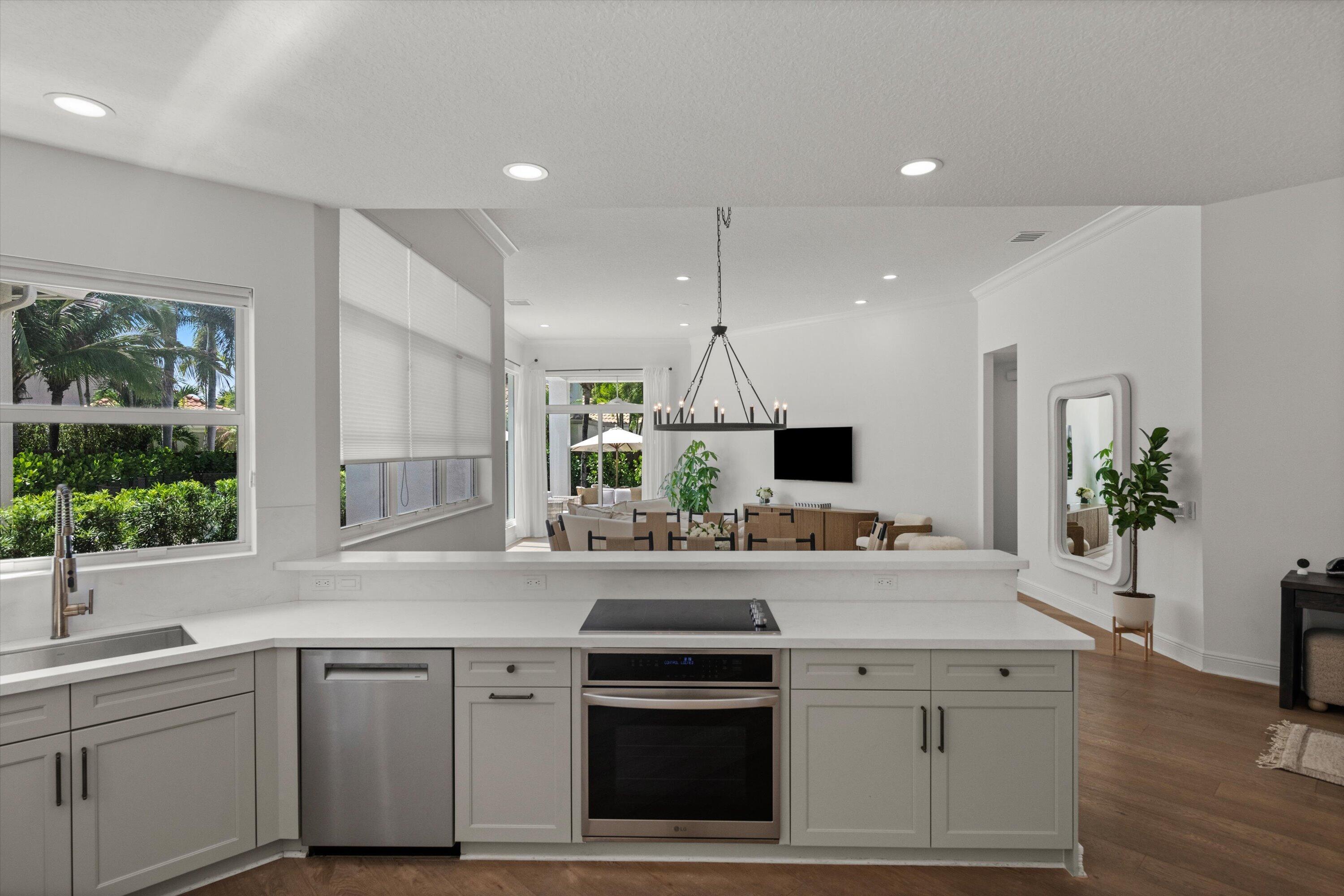 Eagles Landing Of P B Polo And Country Club Wellin - Residential