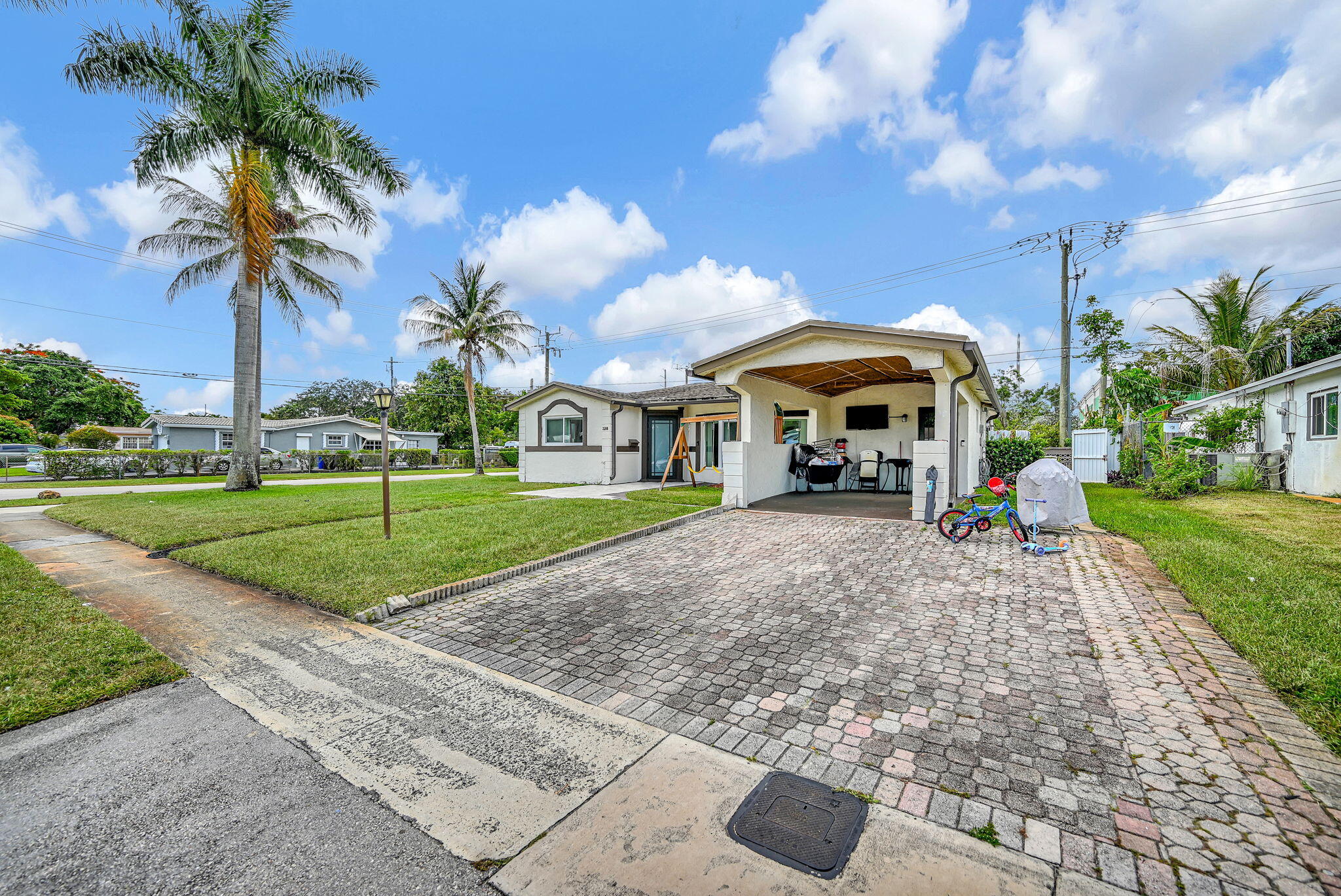 LAUDERDALE LAKES NORTHGATE SEC 6 - Residential